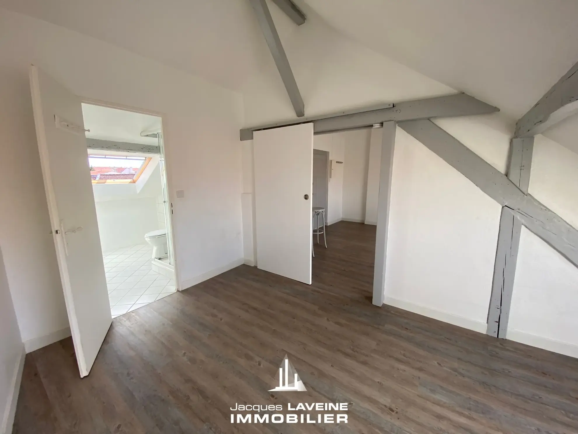 Appartement 2 pièces à Metz, idéal investisseur, proche gare, loué 440€/mois 