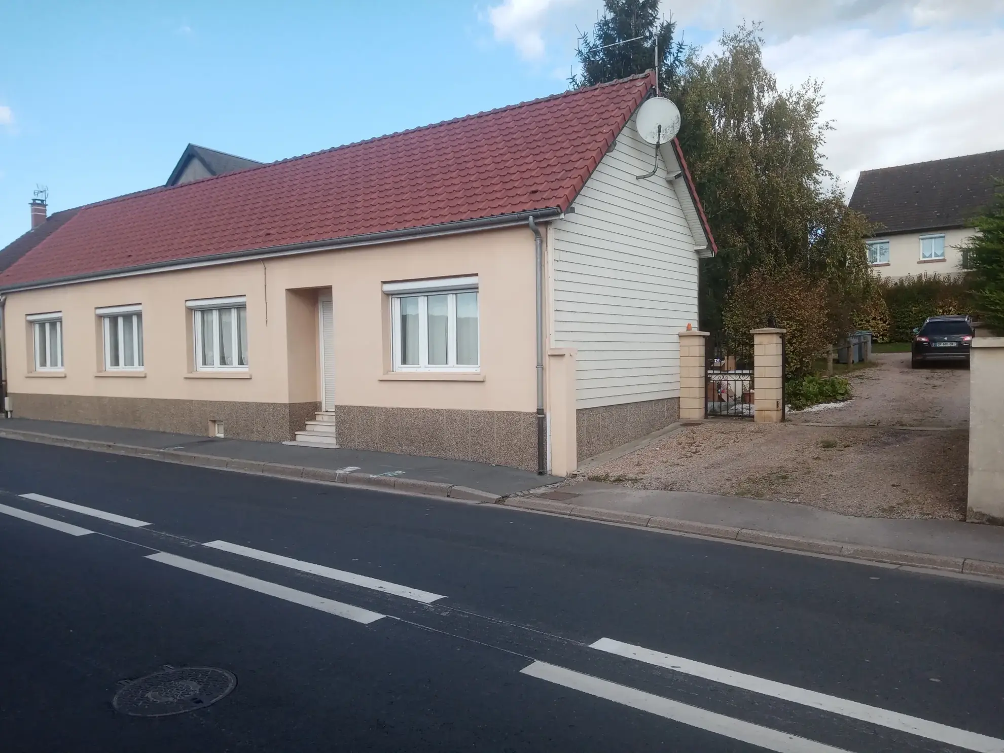 Maison à vendre de 98 m² avec jardin et terrasse à Bouvaincourt-sur-Bresle