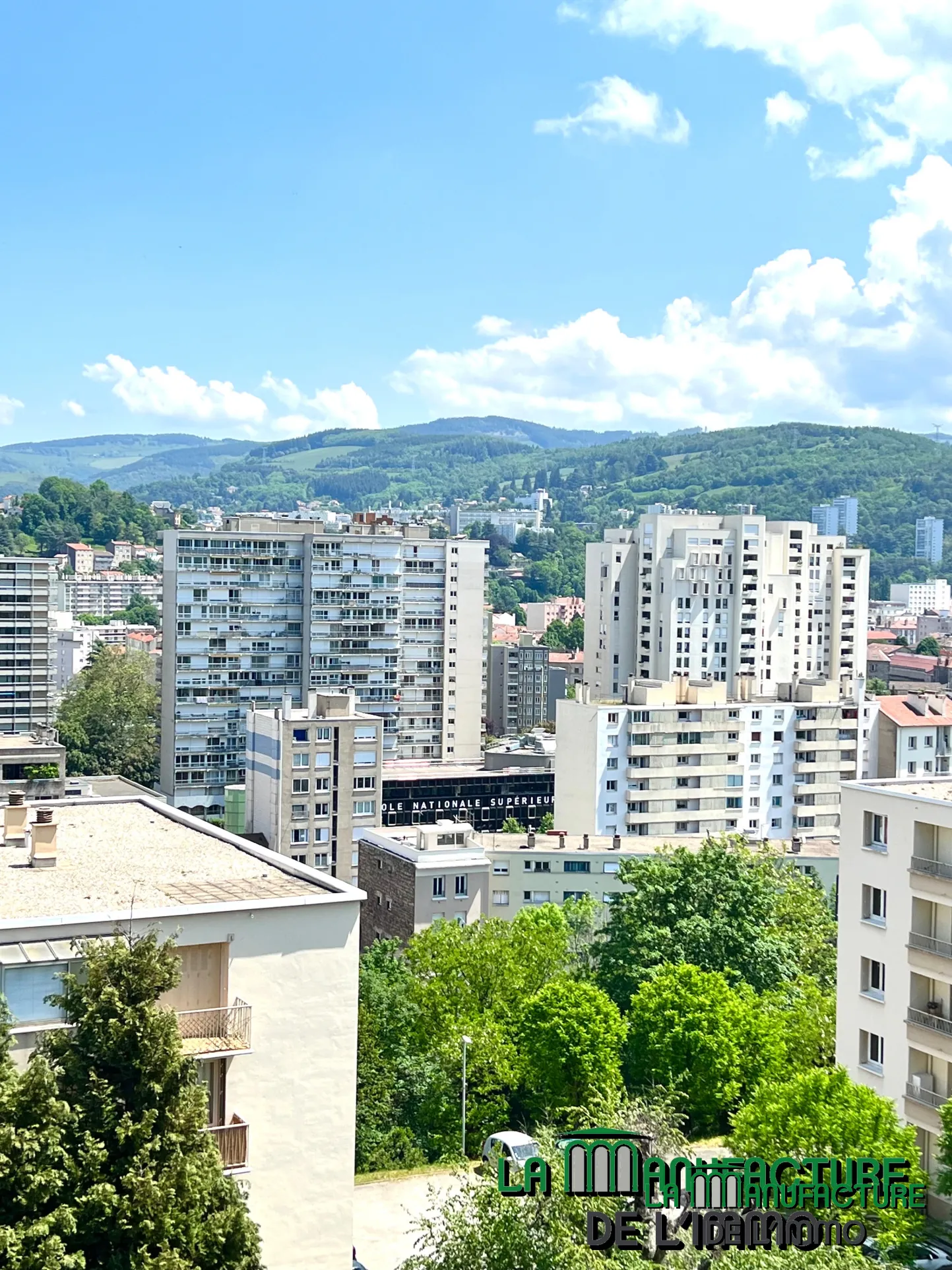 Appartement F3 lumineux avec balcon à Saint-Étienne, proche faculté Jean Monnet 