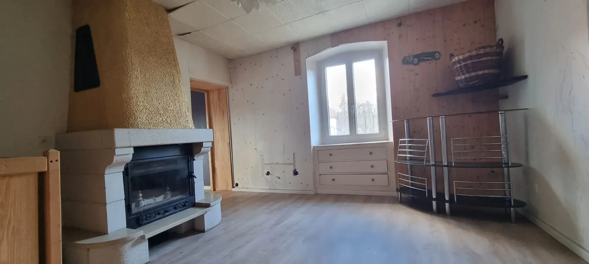 Maison à vendre à Bonnevaux de 88 m², proche frontière suisse, rénovée, idéale famille ou frontalier