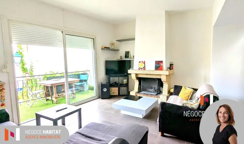 Maison de village à Nages et Solorgues avec terrasse et parking, 102 m²