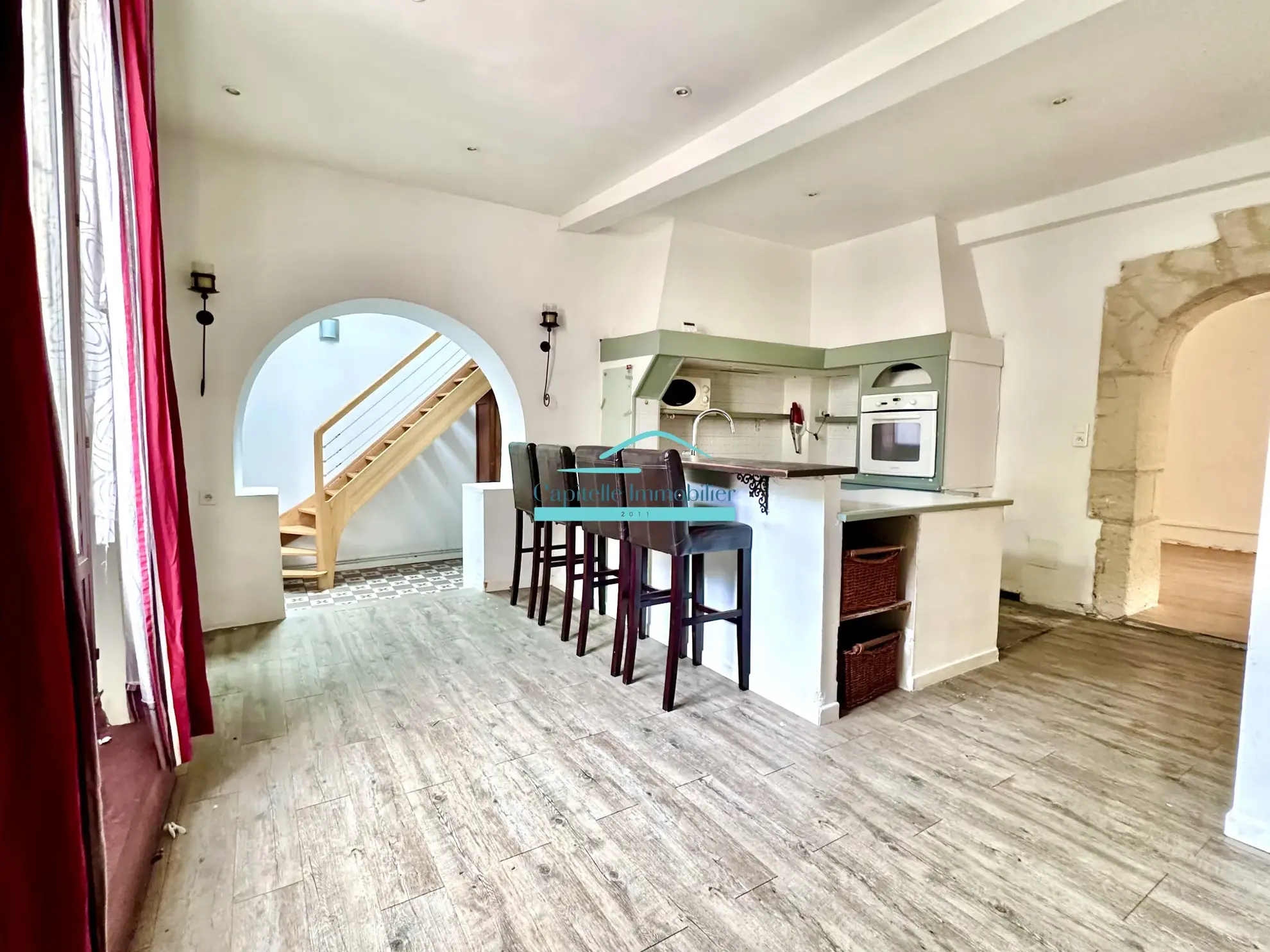 Maison de village avec studio à Mireval - 140 m² proche commodités 