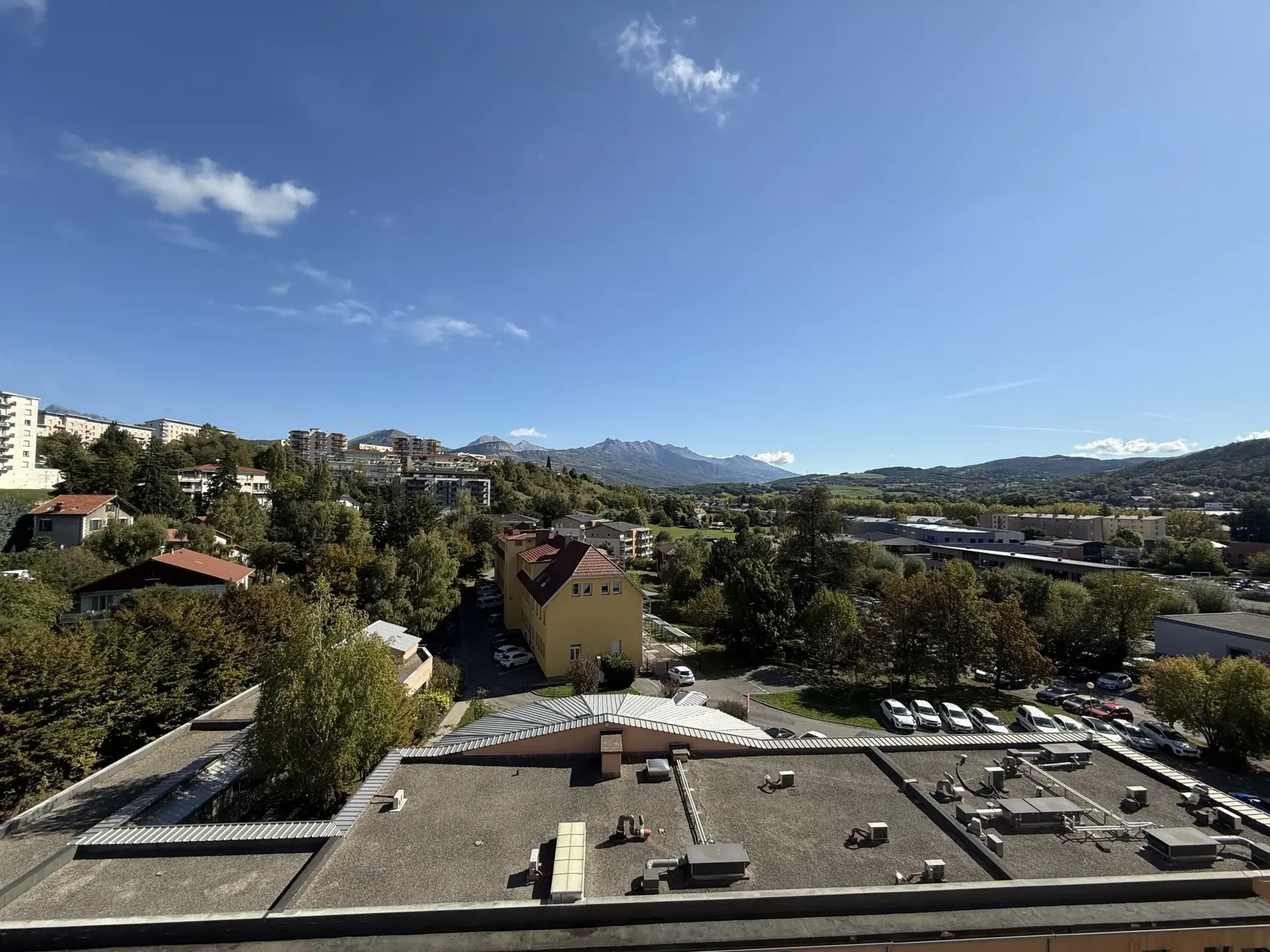 Bel appartement T5 avec vue panoramique à Gap - Centre-ville