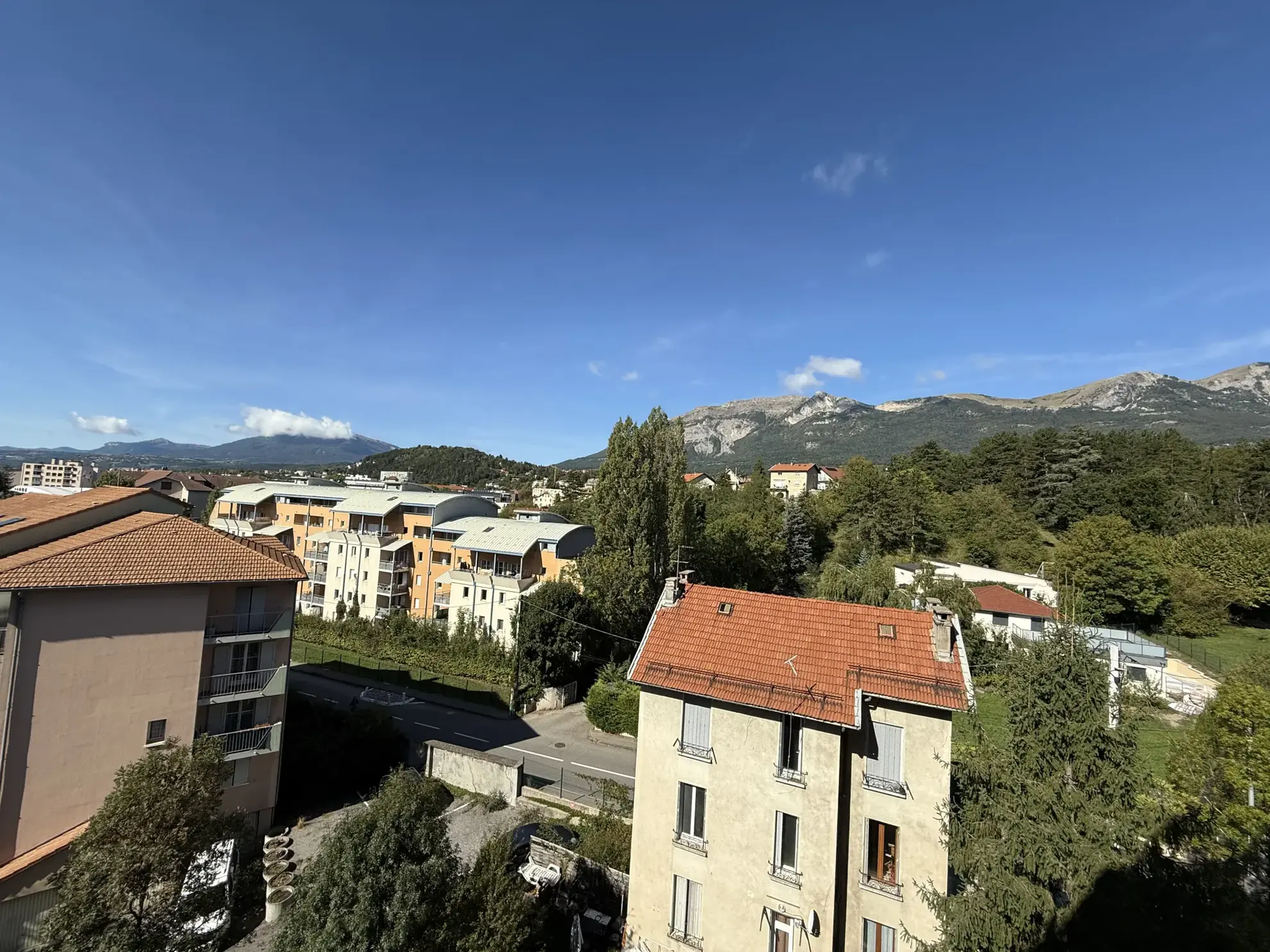 Bel appartement T5 avec vue panoramique à Gap - Centre-ville 
