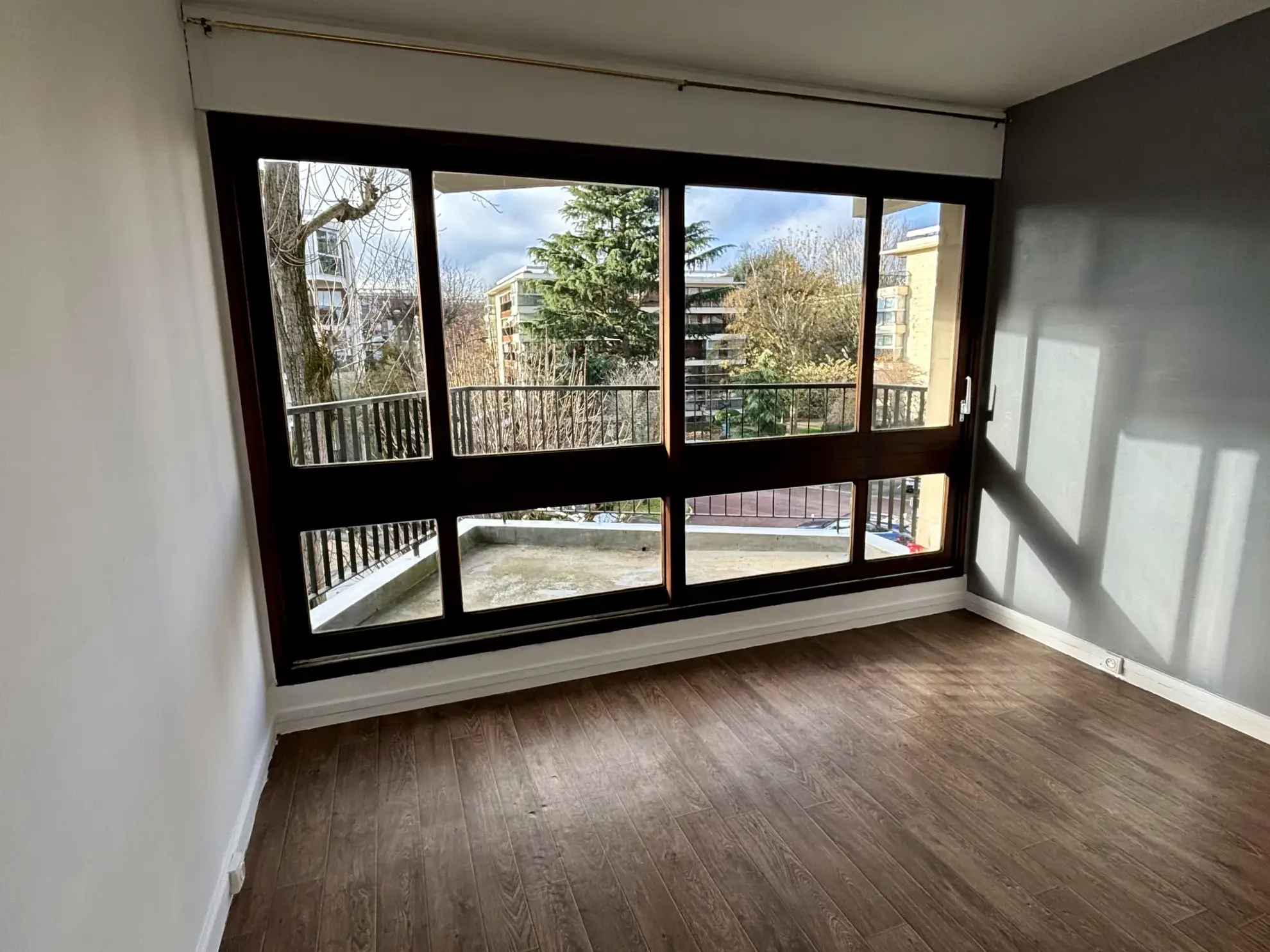 Appartement lumineux de 52 m² avec loggia à Parly2, Le Chesnay Rocquencourt 