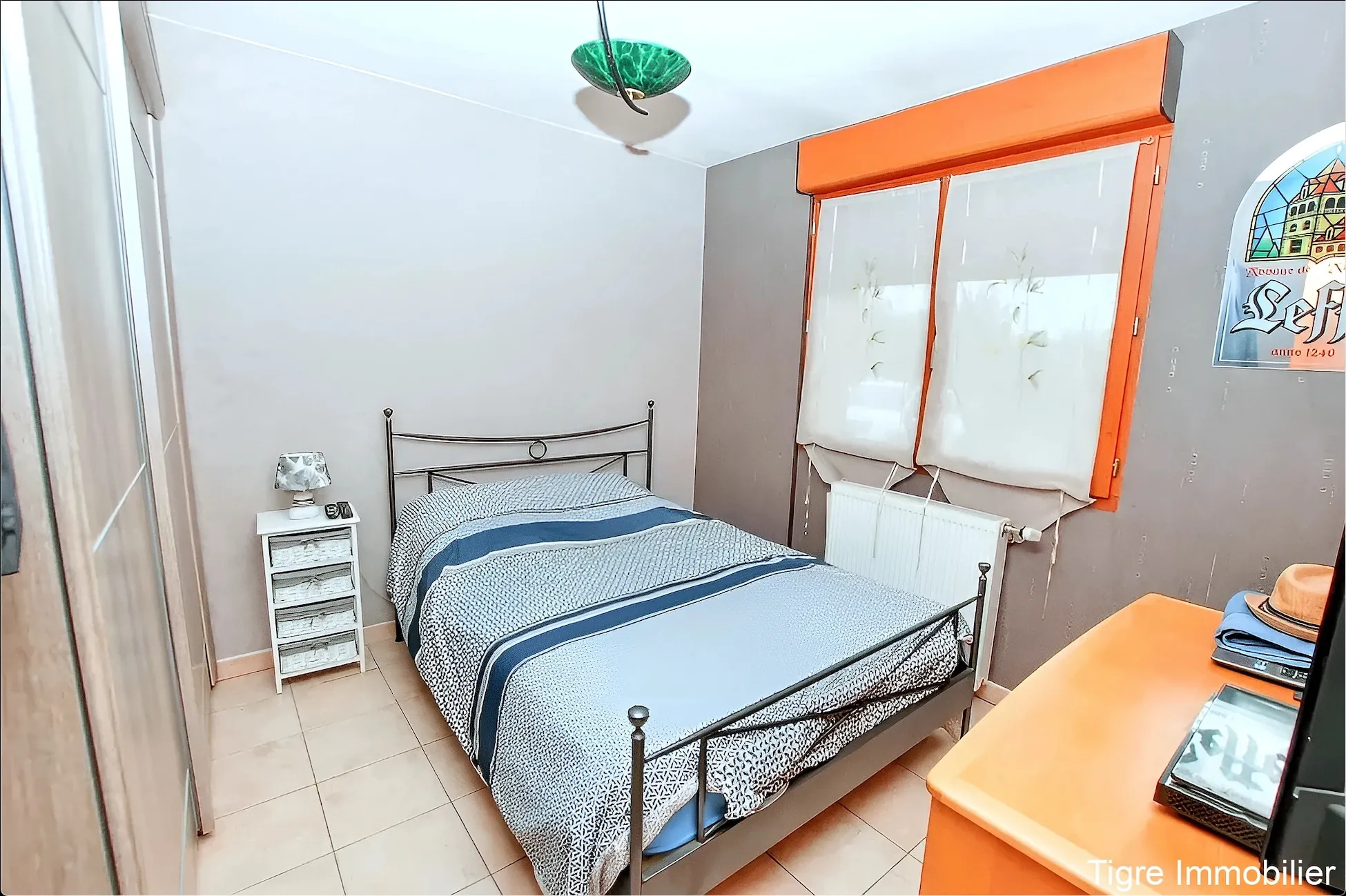 Villa en brique avec 4 chambres, double garage et grand sous-sol à Jeumont 