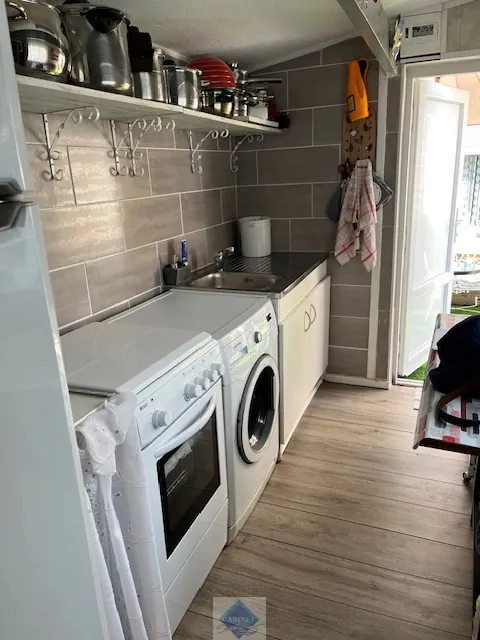 Maison mitoyenne rénovée à Gamaches avec terrasse et dépendances 