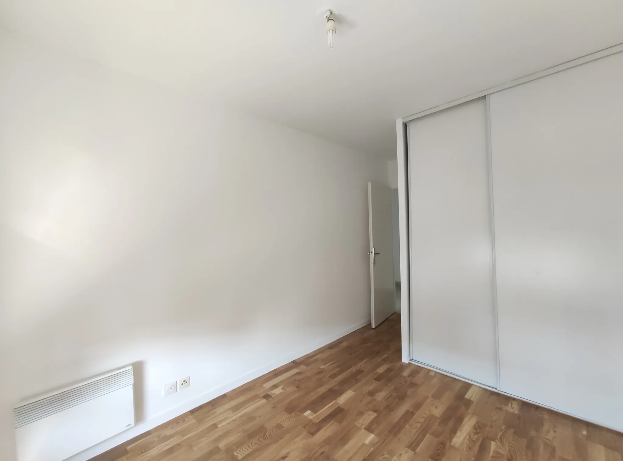 À vendre appartement 2 pièces de 45 m² avec balcon à Vitry-sur-Seine 