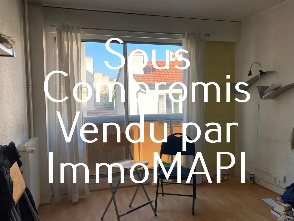 Appartement T1 à Paris 15e proche métro Convention - 29,4 m² à vendre