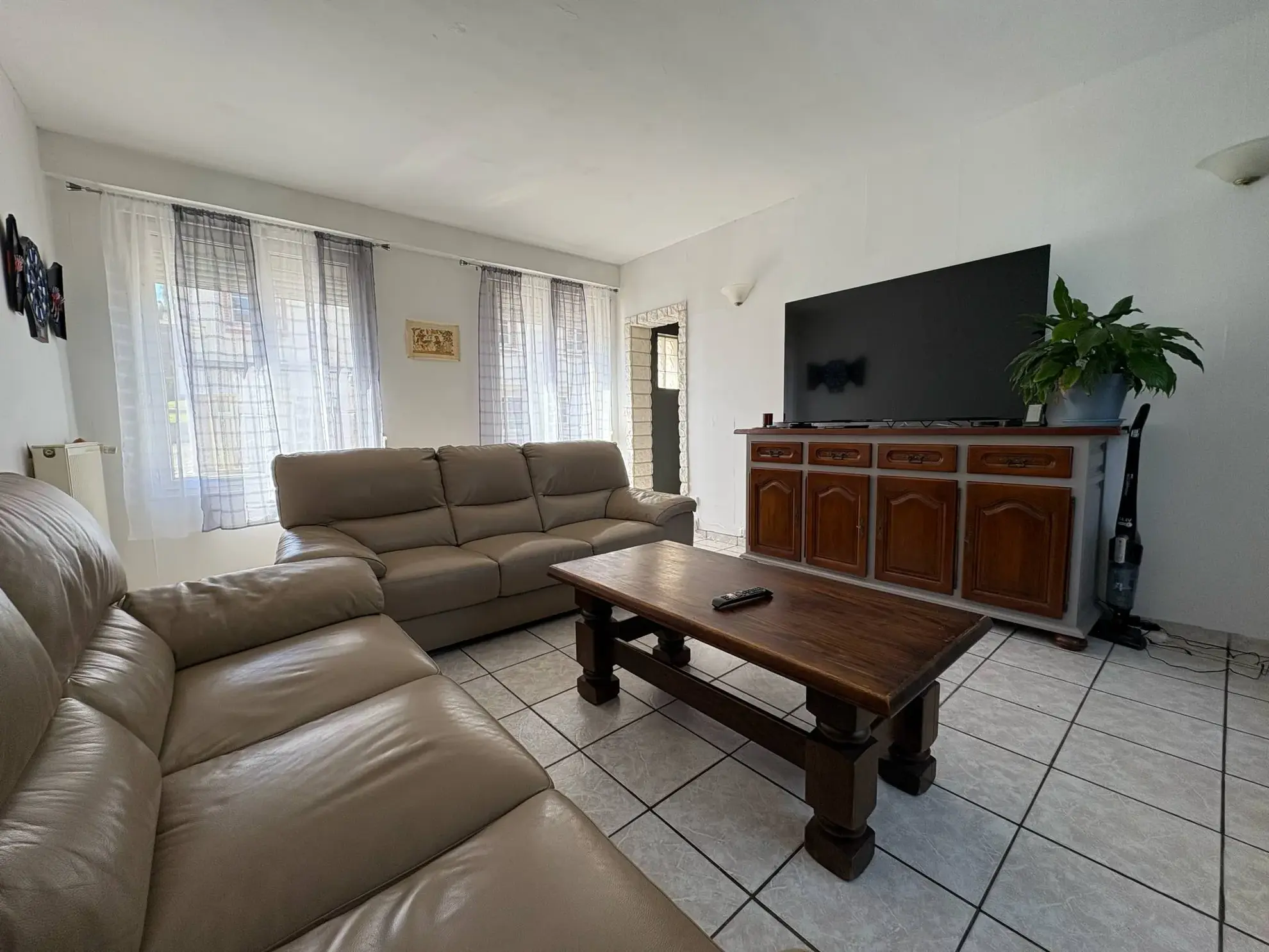 Maison à vendre à Longpré-les-Corps-Saints avec jardin et garage 