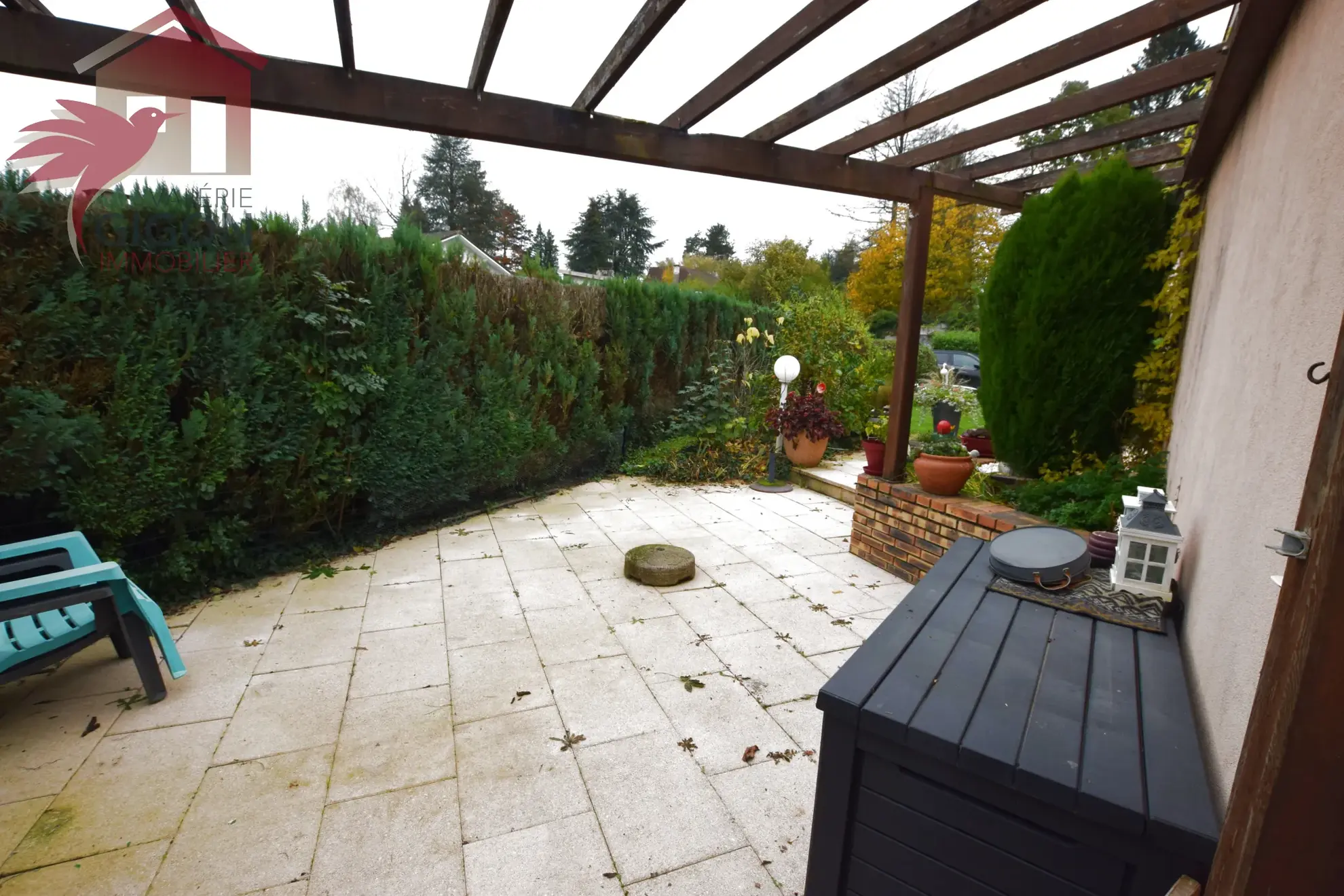 Magnifique maison d'architecte de plain-pied à Montbéliard avec jardin et garage 
