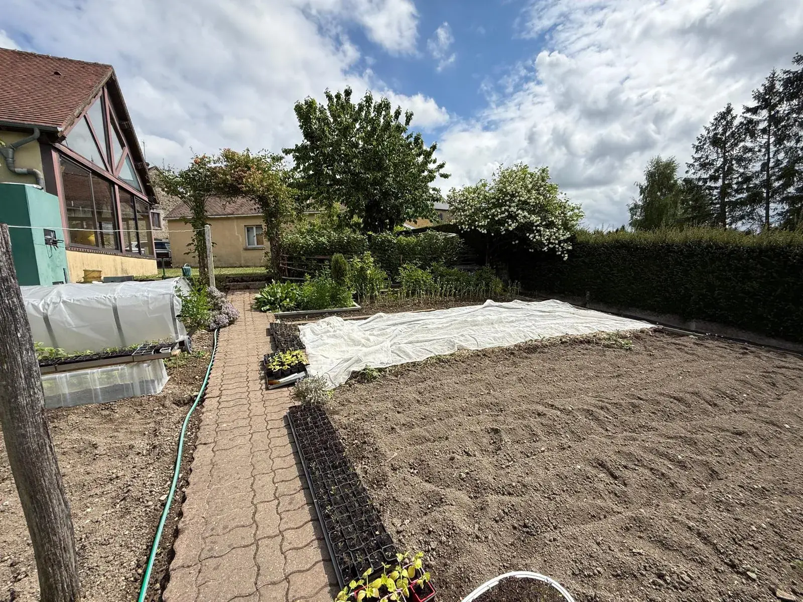 Maison de ville à vendre à Mortagne-au-Perche à 5 minutes du centre-ville 
