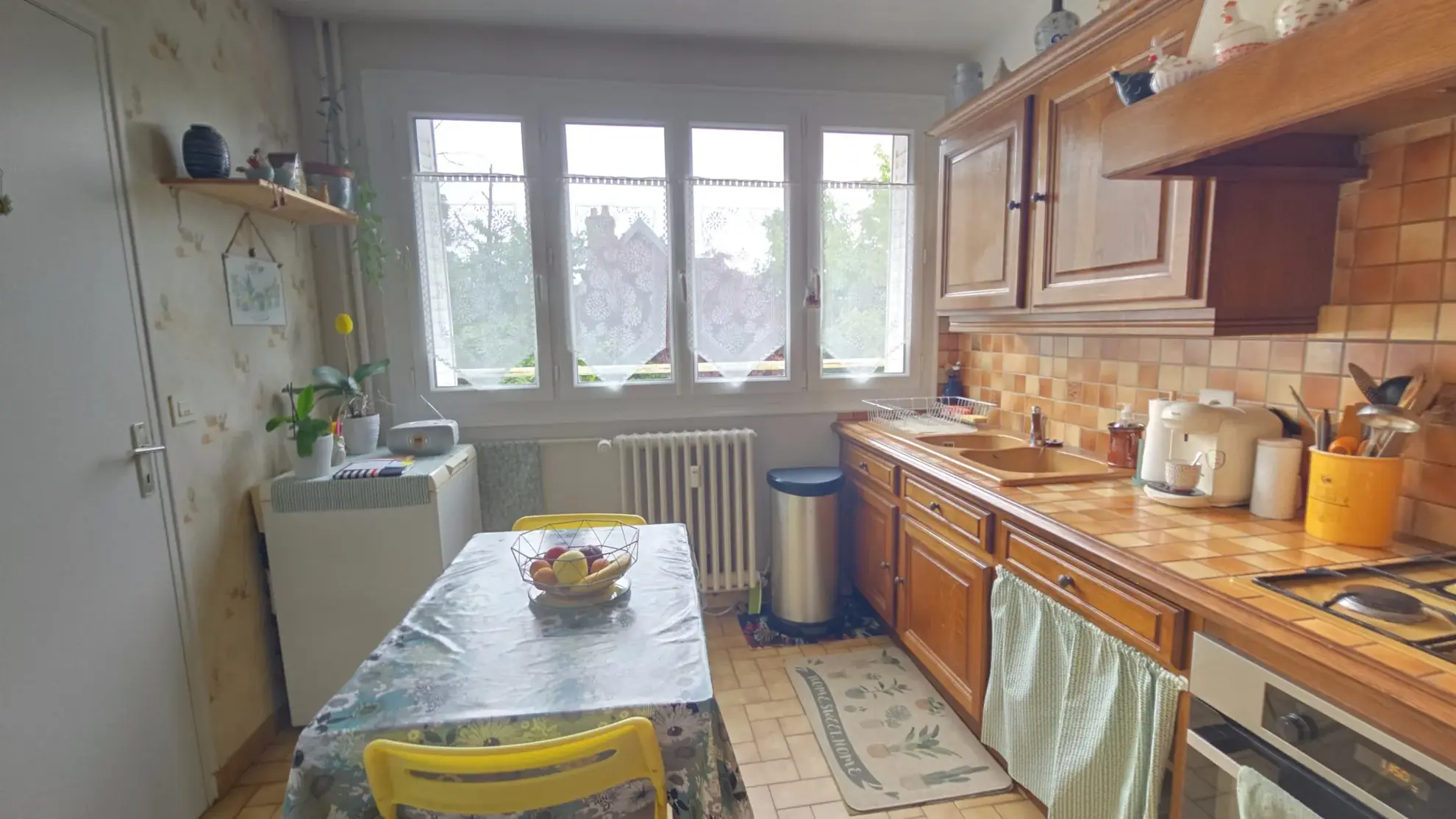 Appartement T4 à Auxerre avec balcon, garage et cave - Idéal famille 