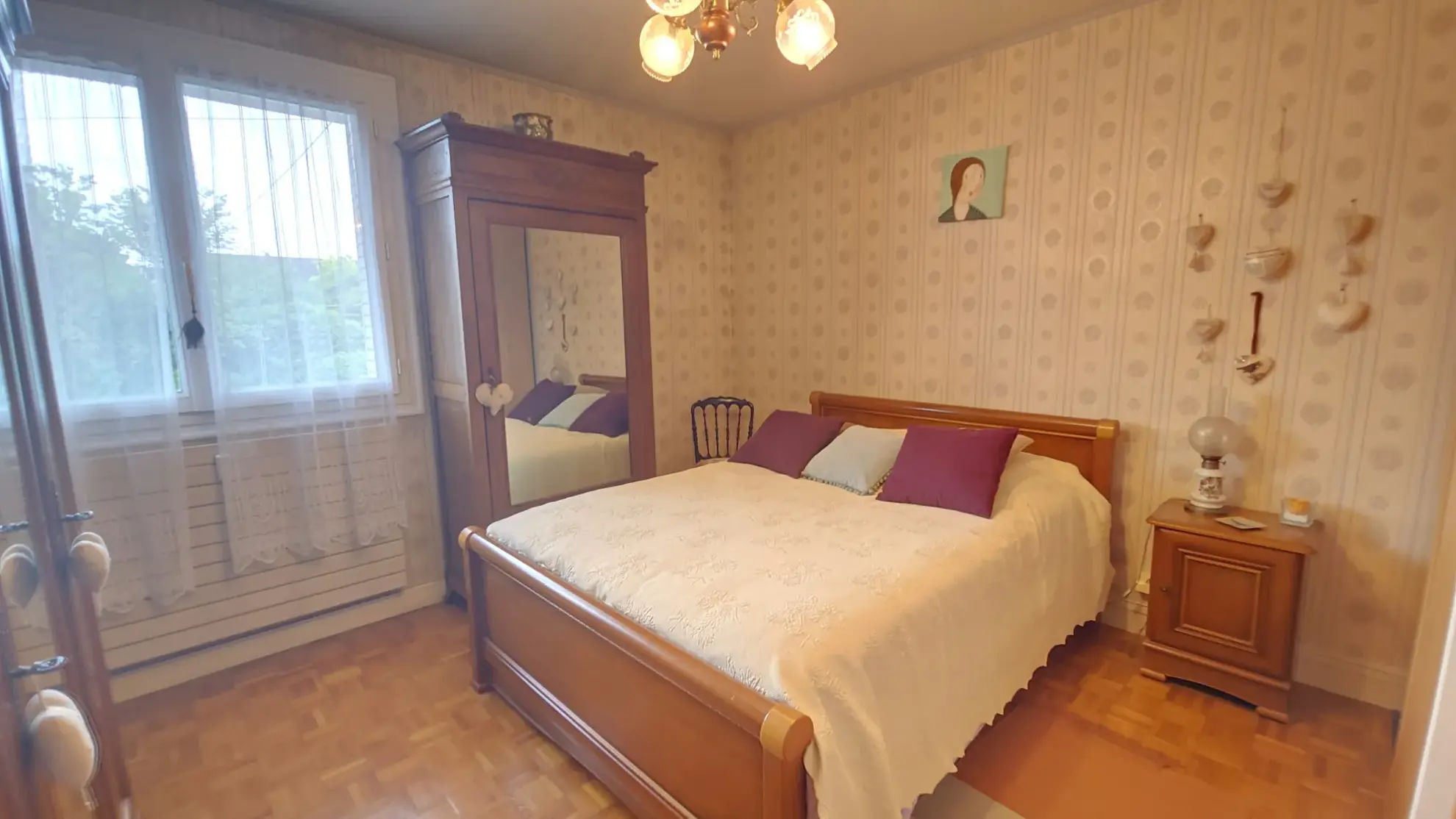 Appartement T4 à Auxerre avec balcon, garage et cave - Idéal famille 