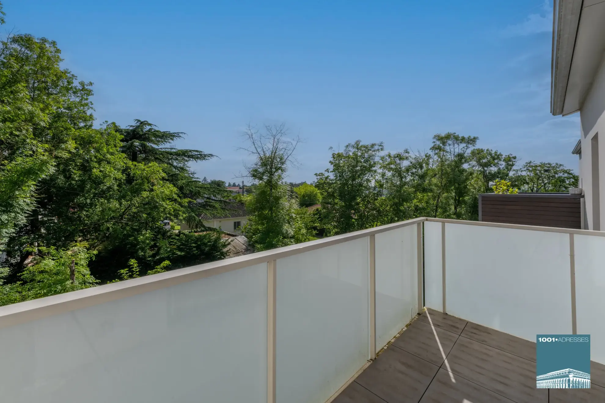 Appartement 2 pièces avec balcon et parking à Cenon - Résidence récente