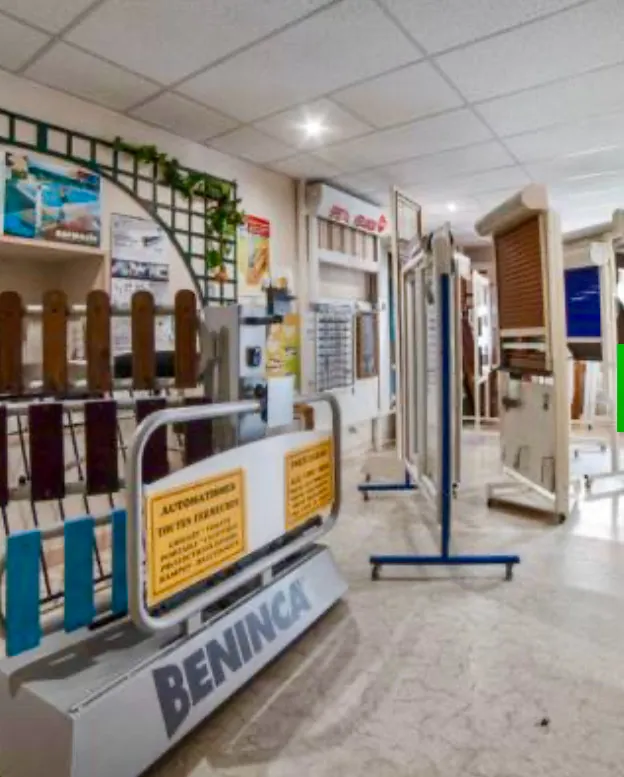 Immeuble locatif à Cusset proche Vichy avec local commercial et appartements F1 à vendre 