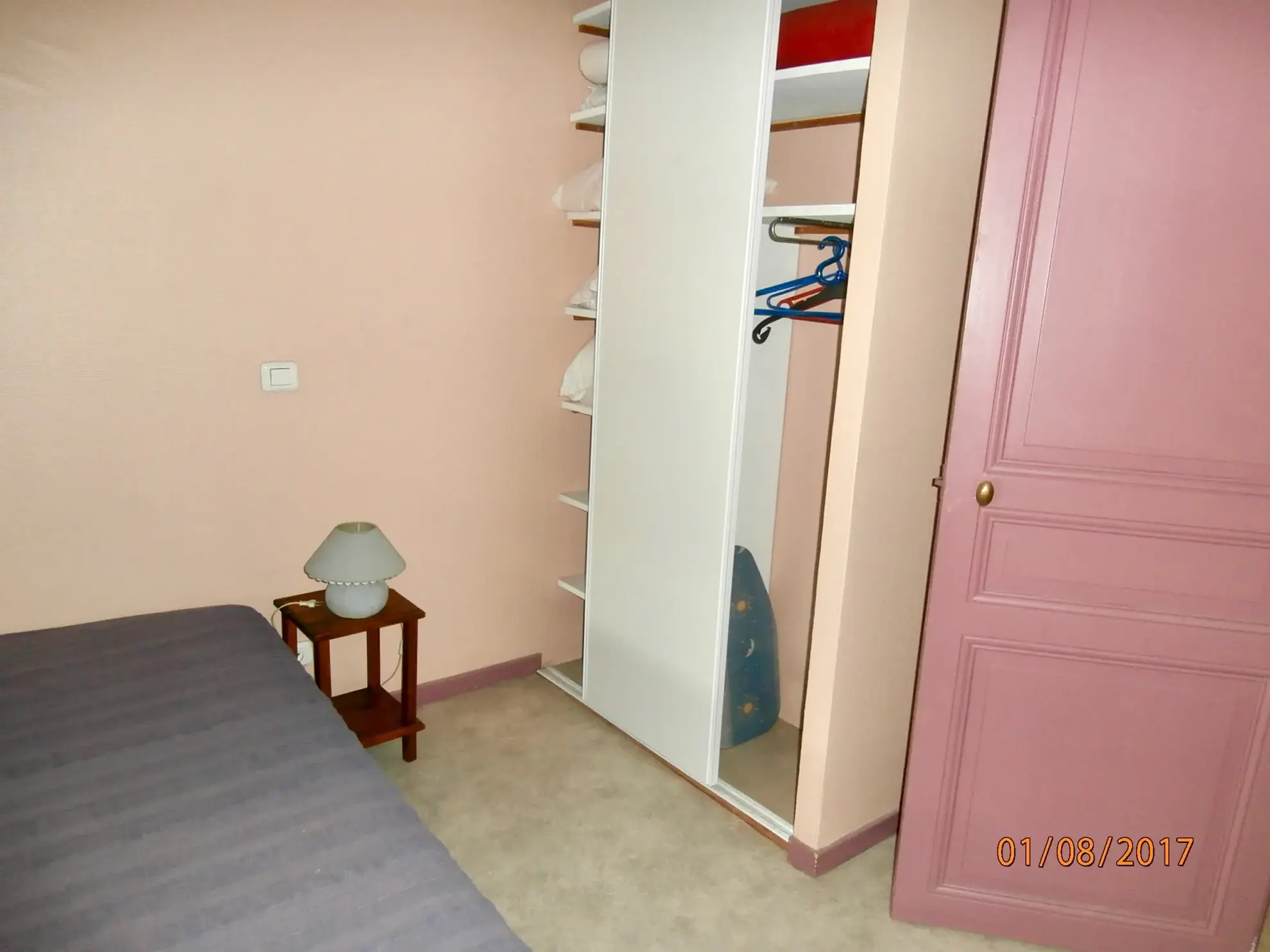 Immeuble locatif à Cusset proche Vichy avec local commercial et appartements F1 à vendre 