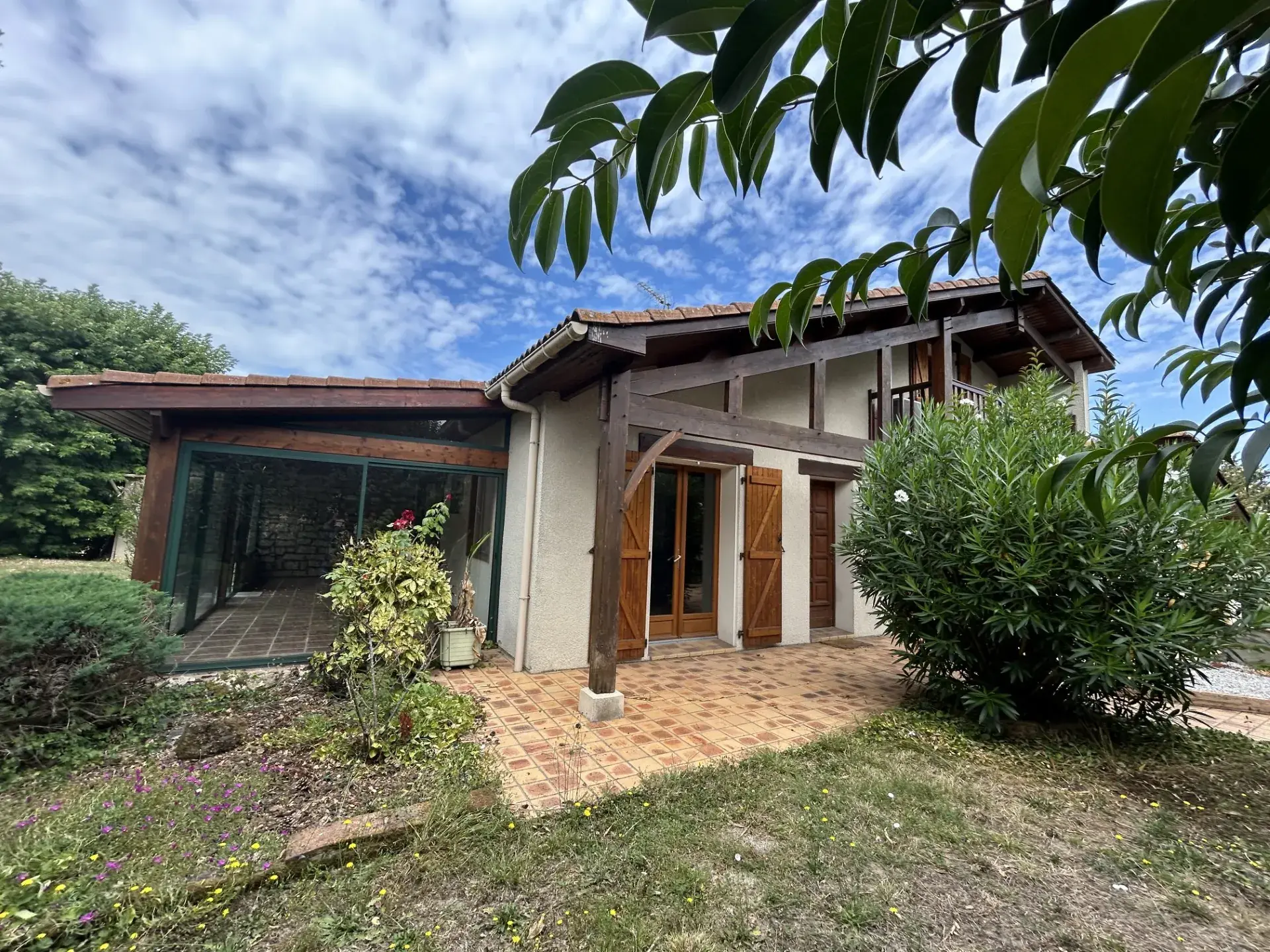 Charmante maison landaise avec piscine à Marmande – 3 chambres, véranda, garage 
