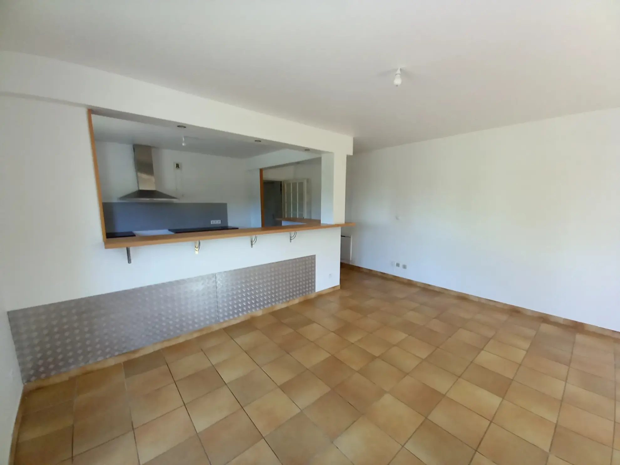 Appartement T2 avec garage au Passage - 58 m², idéal investisseur ou résidence principale 