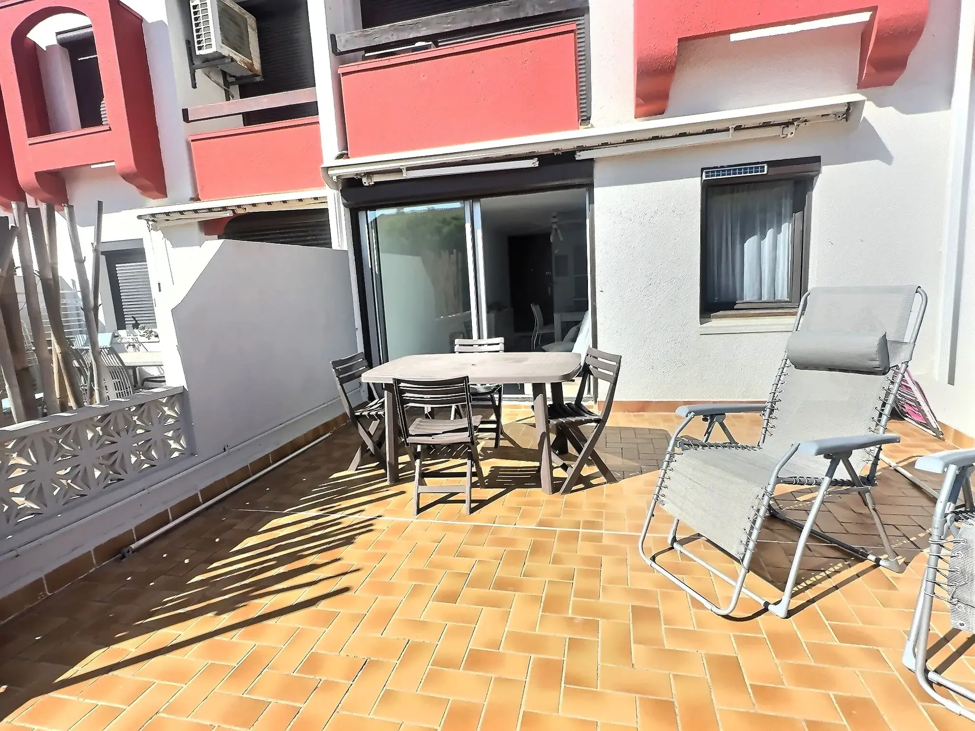 Appartement T2 avec terrasse à Saint-Cyprien-Plage à proximité de la plage