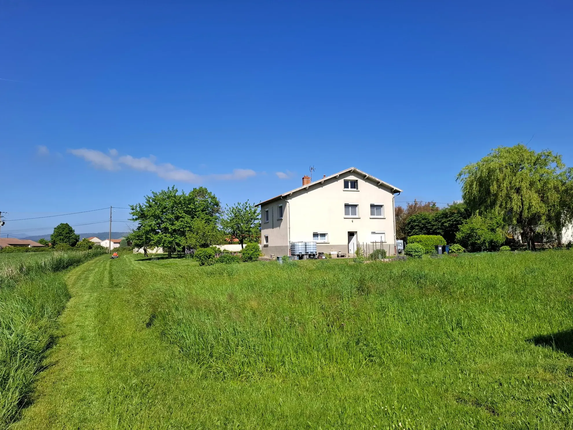Appartement T2 rénové de 50 m² à Saint-Étienne, emplacement exceptionnel 