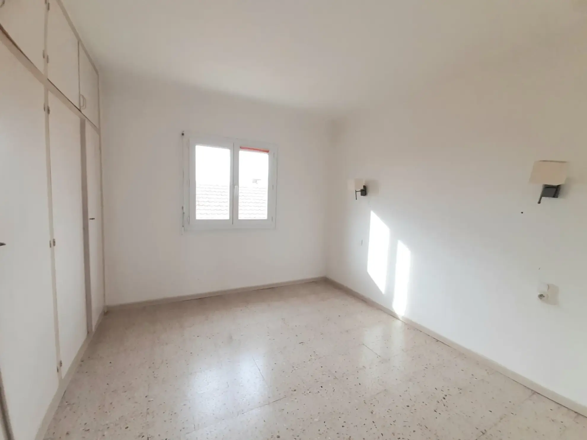 Appartement T3 avec garage et cave à Perpignan – Quartier Saint Assiscle 