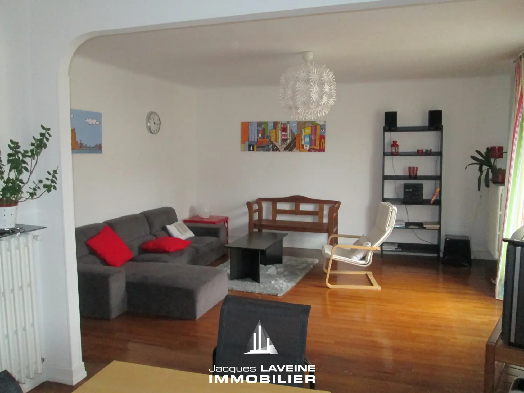 Appartement 5 pièces à Metz proche de la gare avec garage et cave 