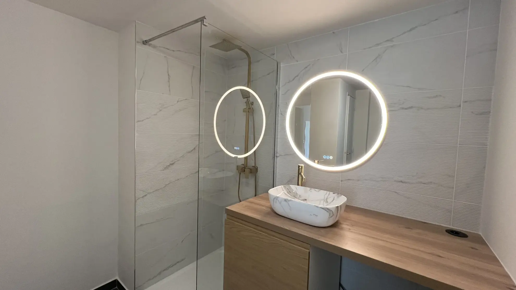 Studio de 27 m² à Le Chesnay, proche commerces et forêt, résidence avec piscine 