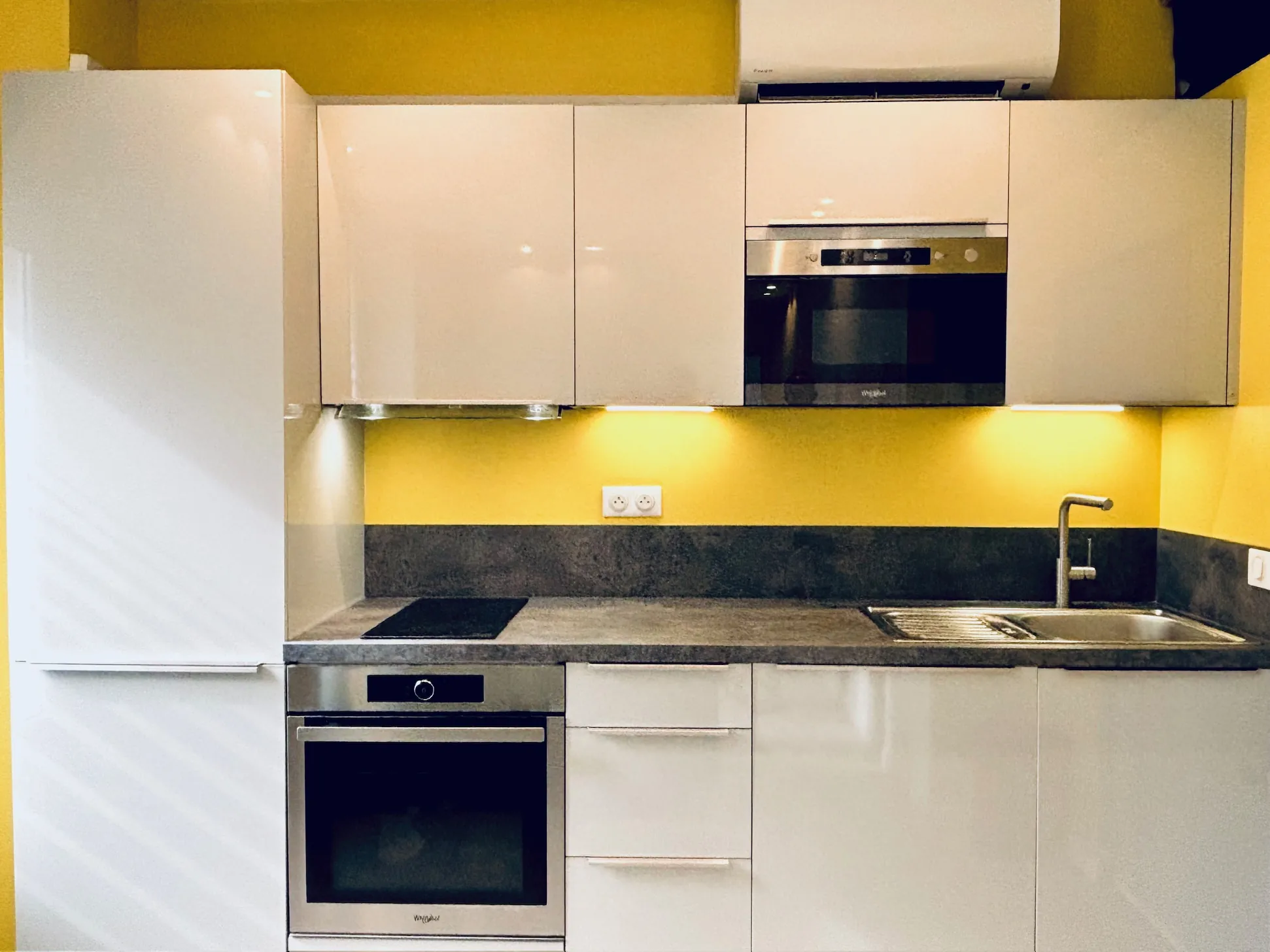 Studio rénové meublé à Nice avec balcon, proche commodités 