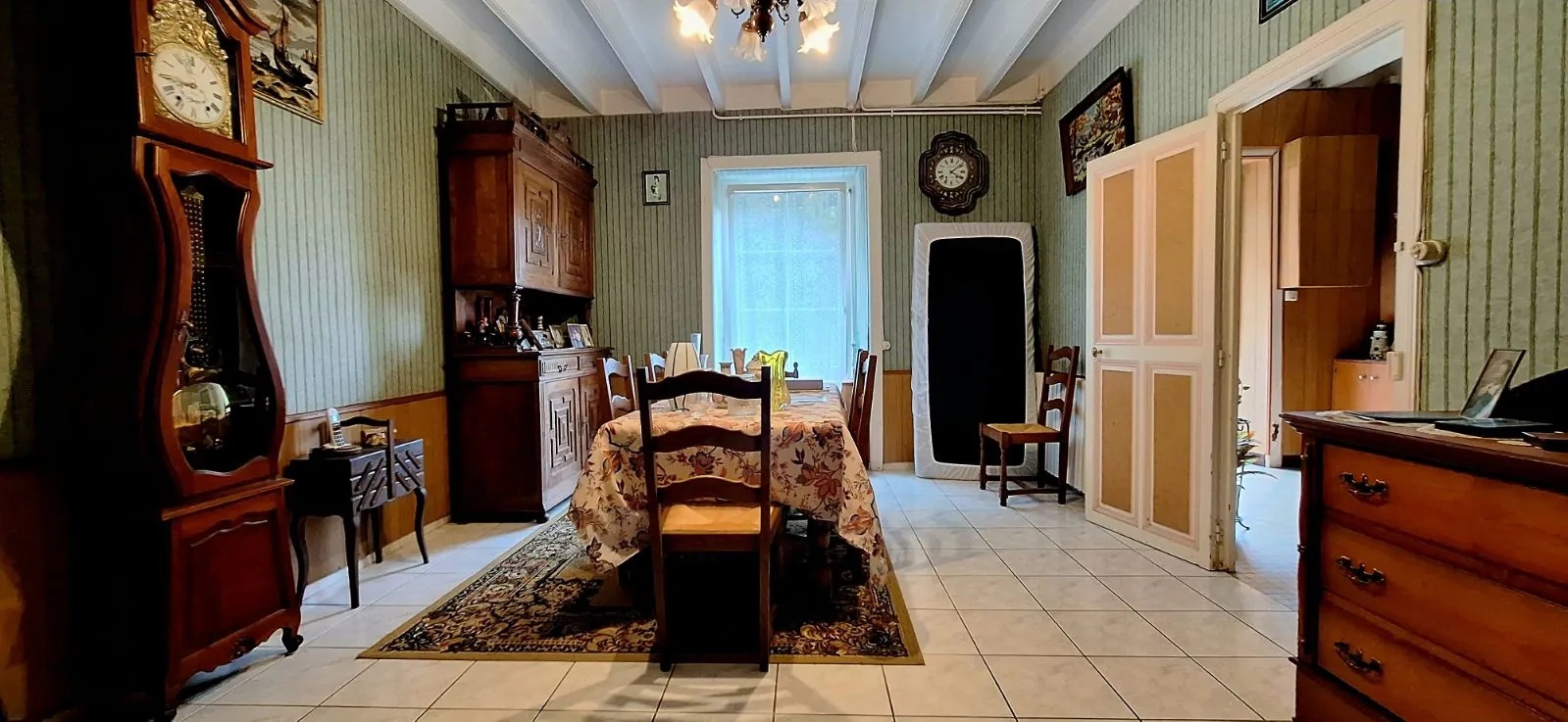 Maison familiale 110 m² à Lamballe avec jardin et garage proche RN12 