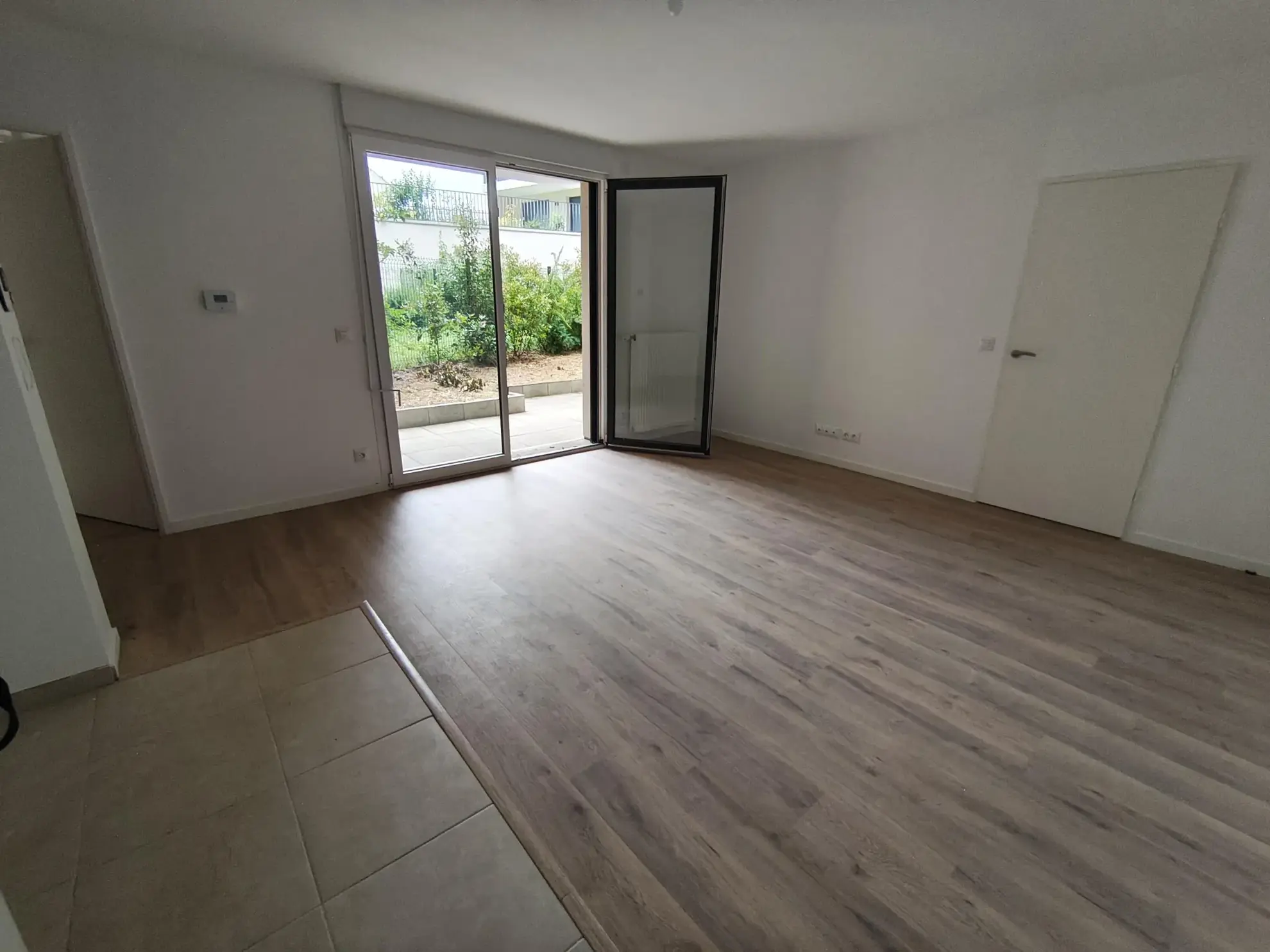 À vendre appartement neuf 3 pièces avec terrasse et jardin à Bois d'Arcy