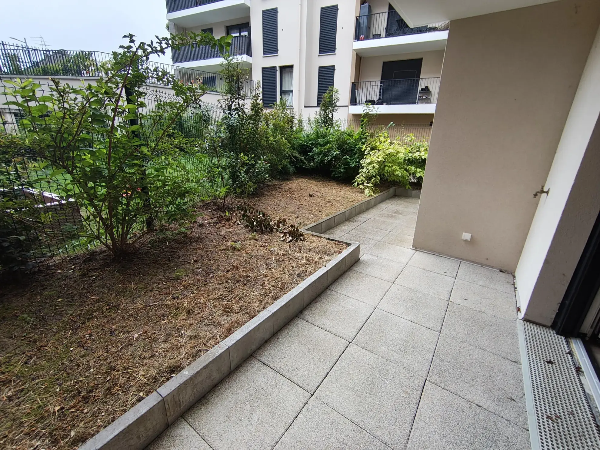 À vendre appartement neuf 3 pièces avec terrasse et jardin à Bois d'Arcy 