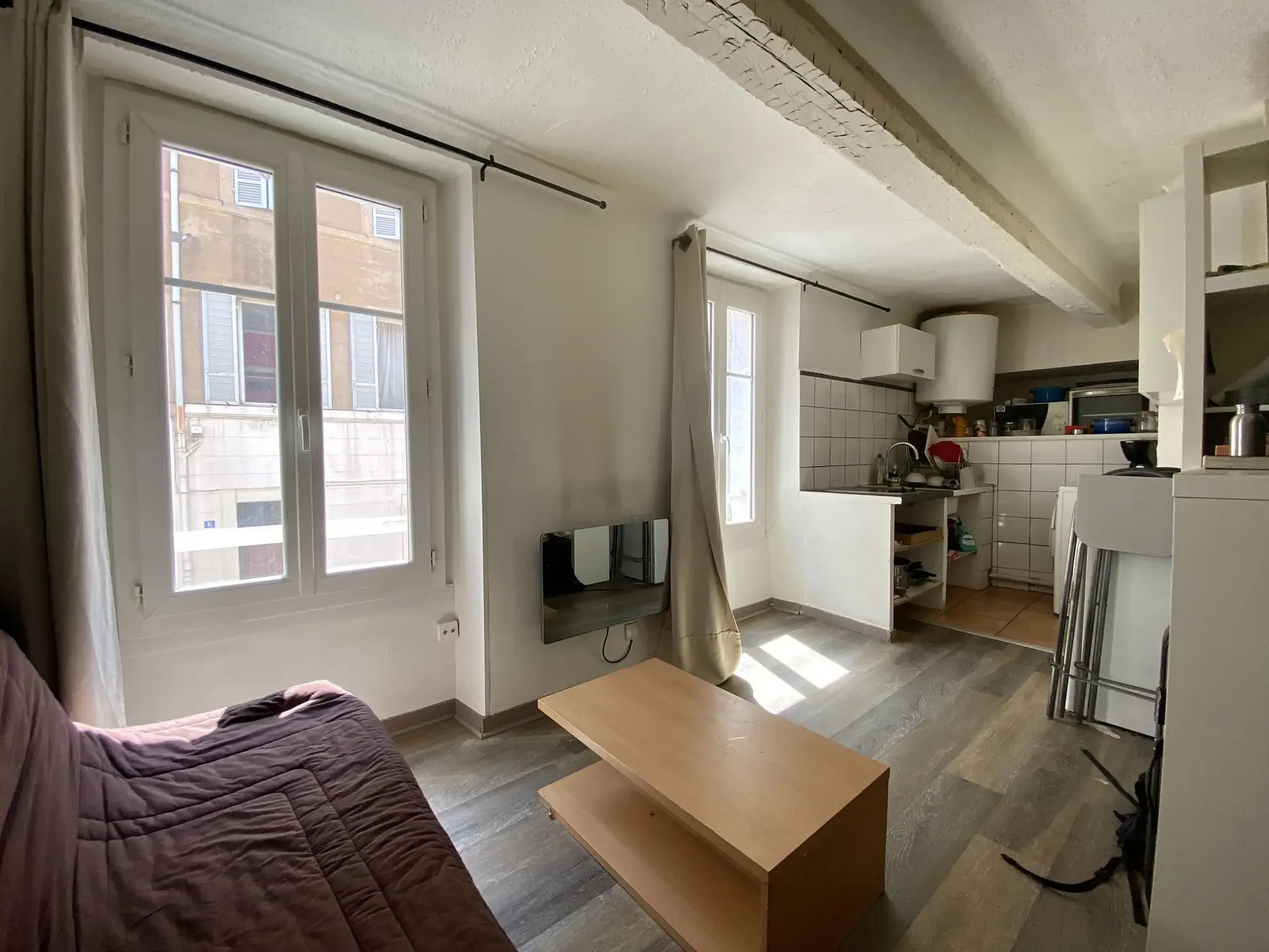 Investissez dans un studio de 28m² à Marseille 13005, idéal pour investisseurs