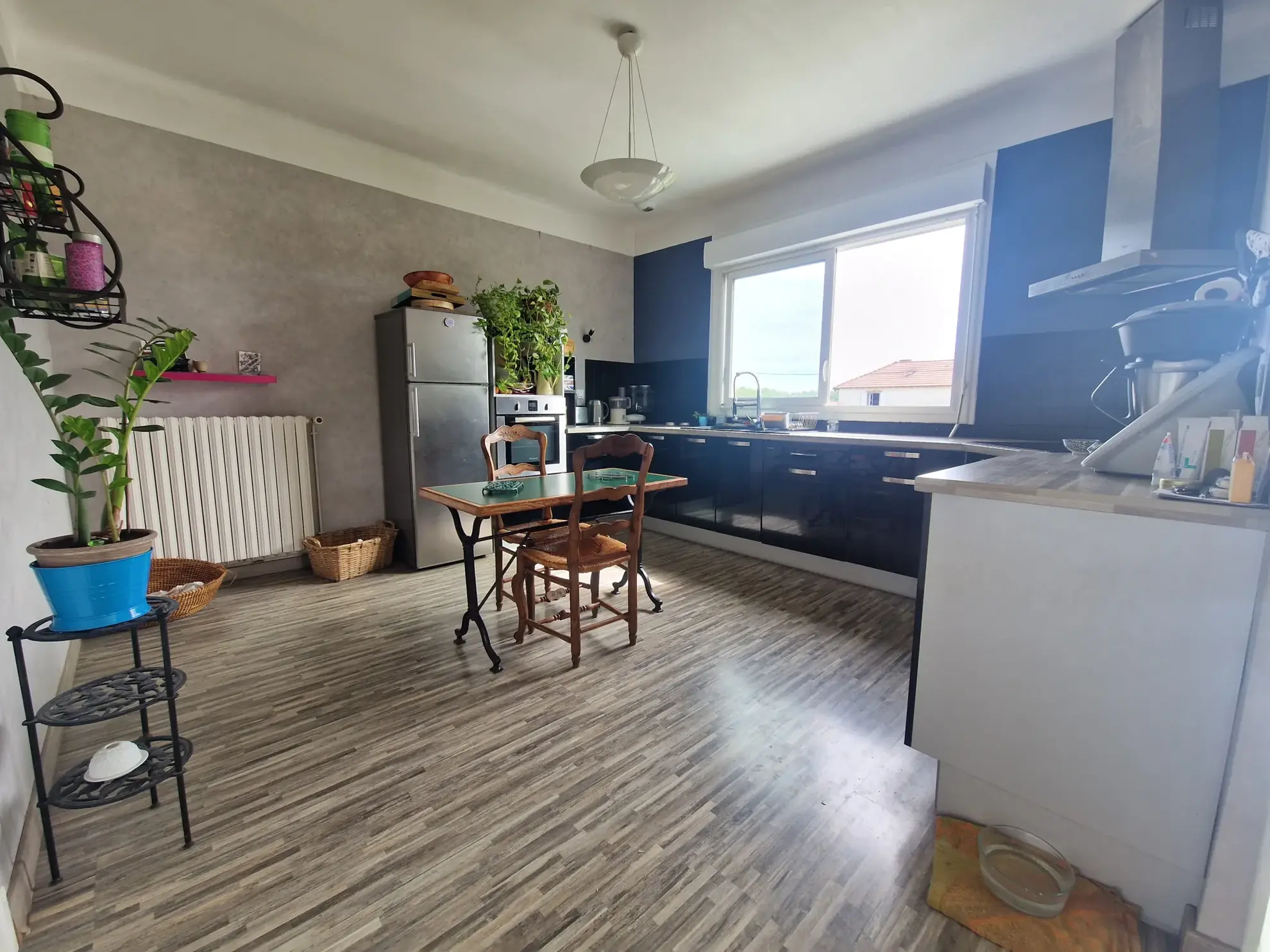 Belle maison rénovée de 204 m² à Rabastens de Bigorre avec deux appartements indépendants 