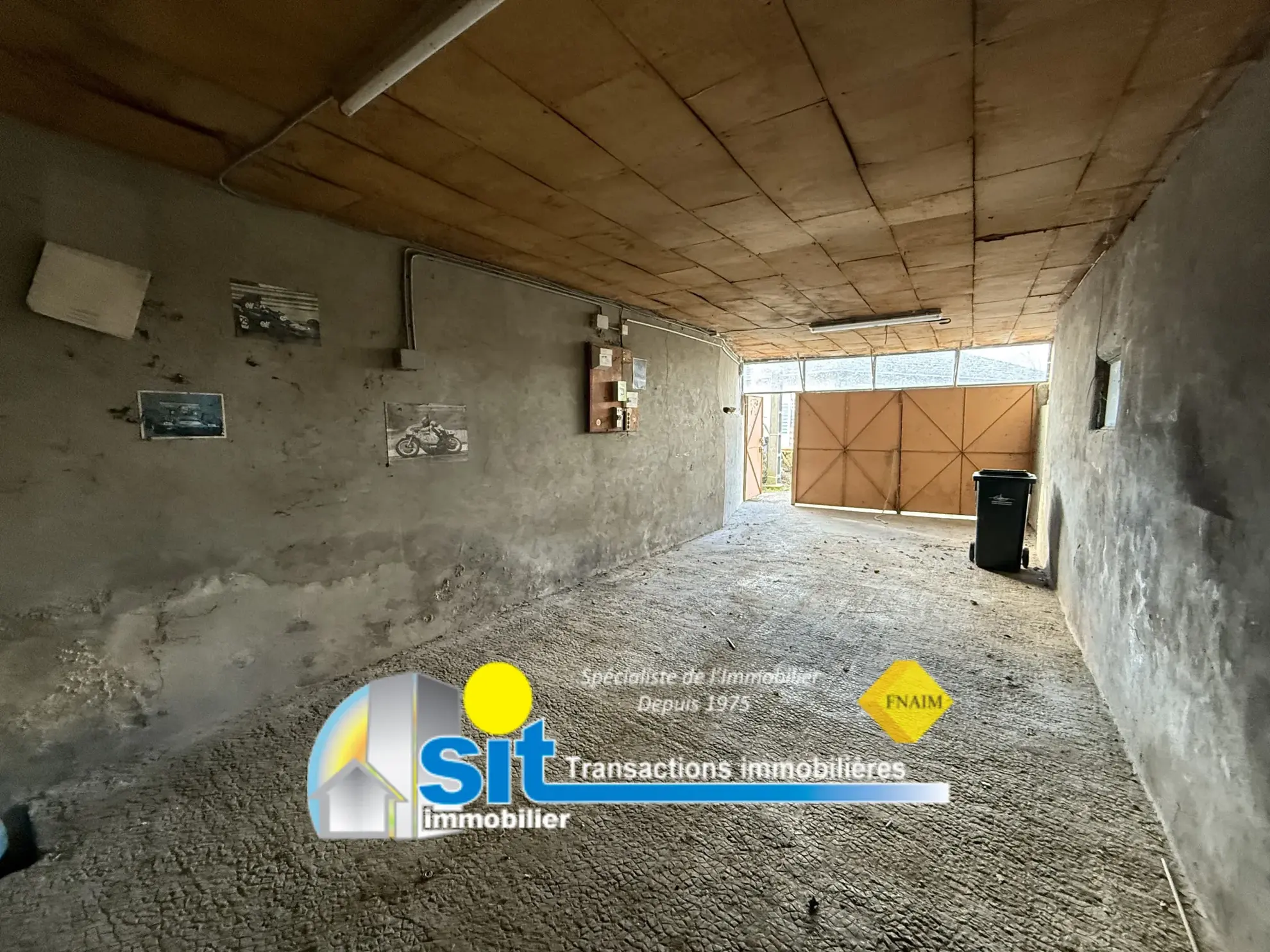 Ferme ancienne à rénover avec dépendances sur terrain vallonné à Vernioz (38150) 