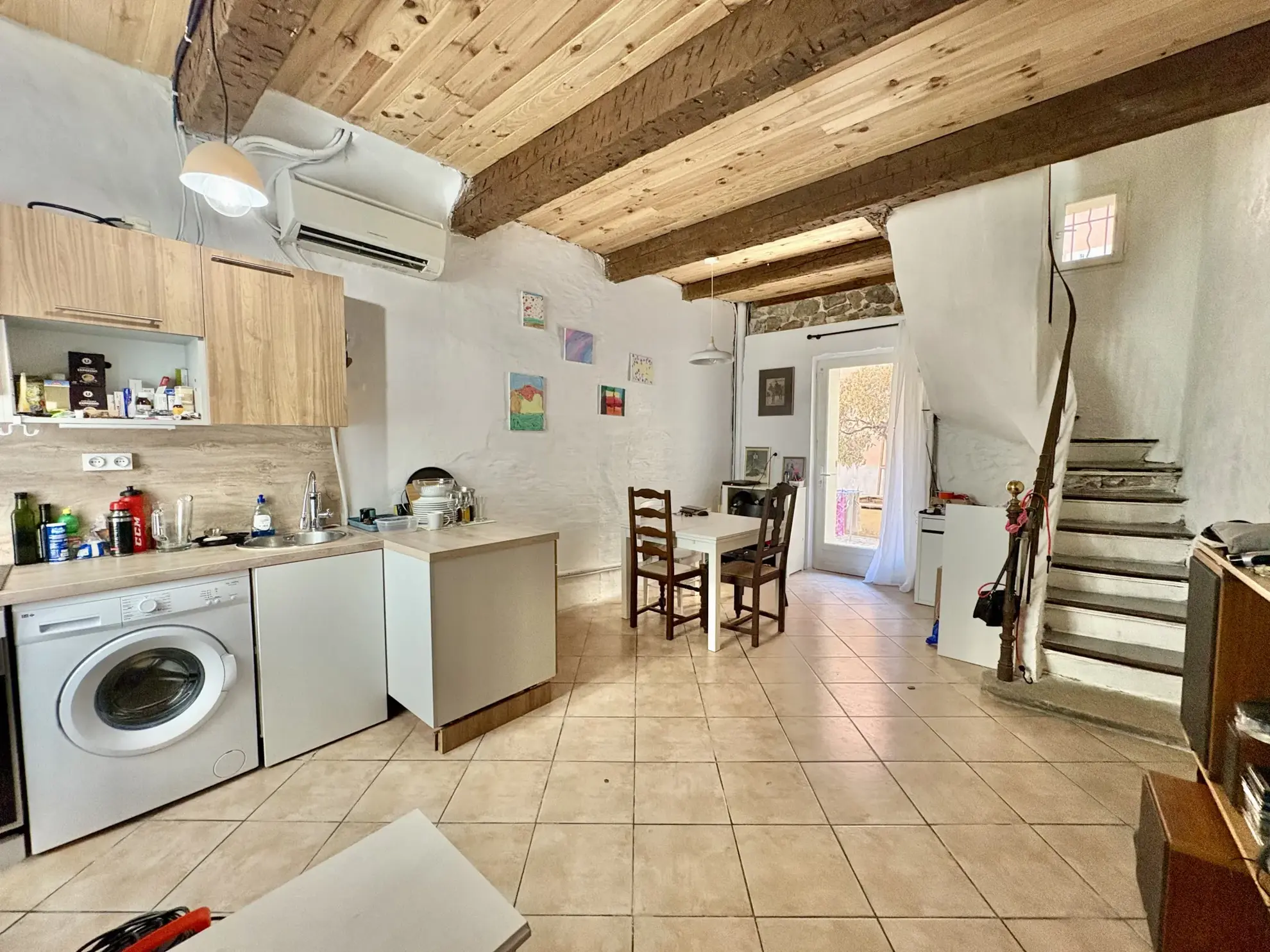 Maison de ville à vendre à La Seyne-sur-Mer - 2 chambres et confort moderne 