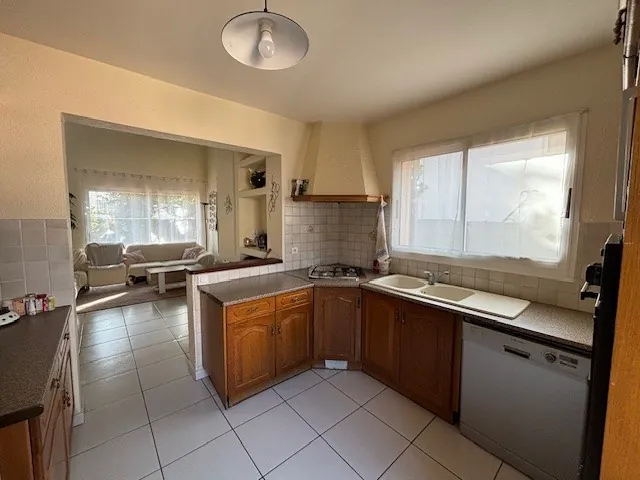 Belle villa 4 faces de 118 m² avec 4 chambres à Toulouges 