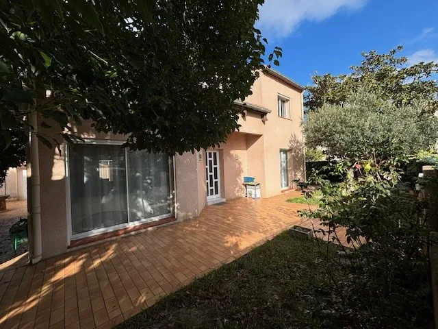 Belle villa 4 faces de 118 m² avec 4 chambres à Toulouges 