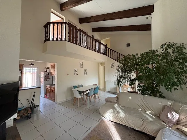 Belle villa 4 faces de 118 m² avec 4 chambres à Toulouges 