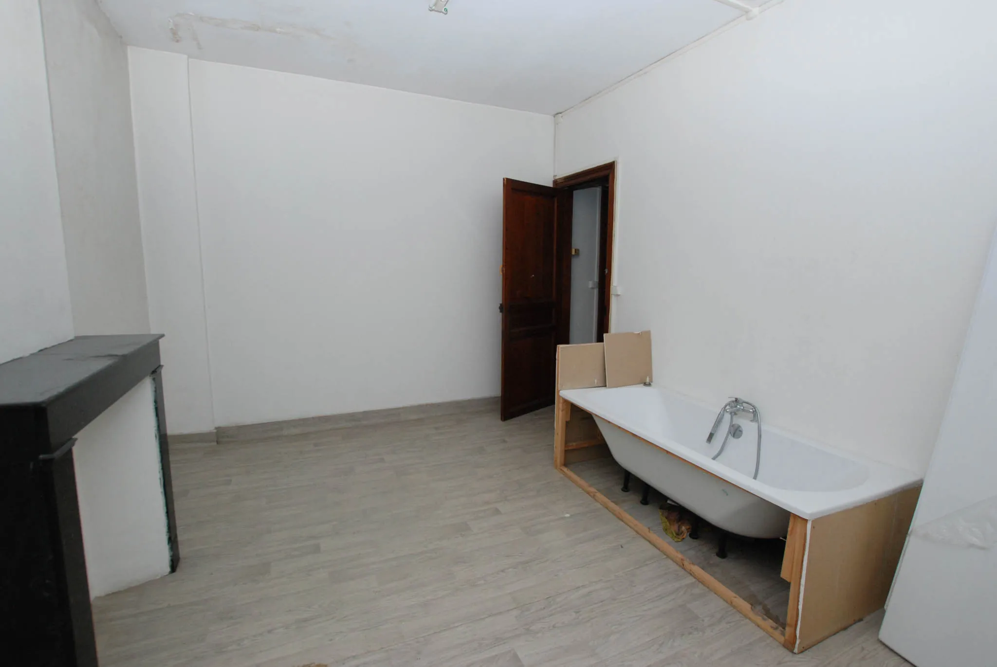 Immeuble à Jeumont avec potentiel d'investissement au centre-ville 