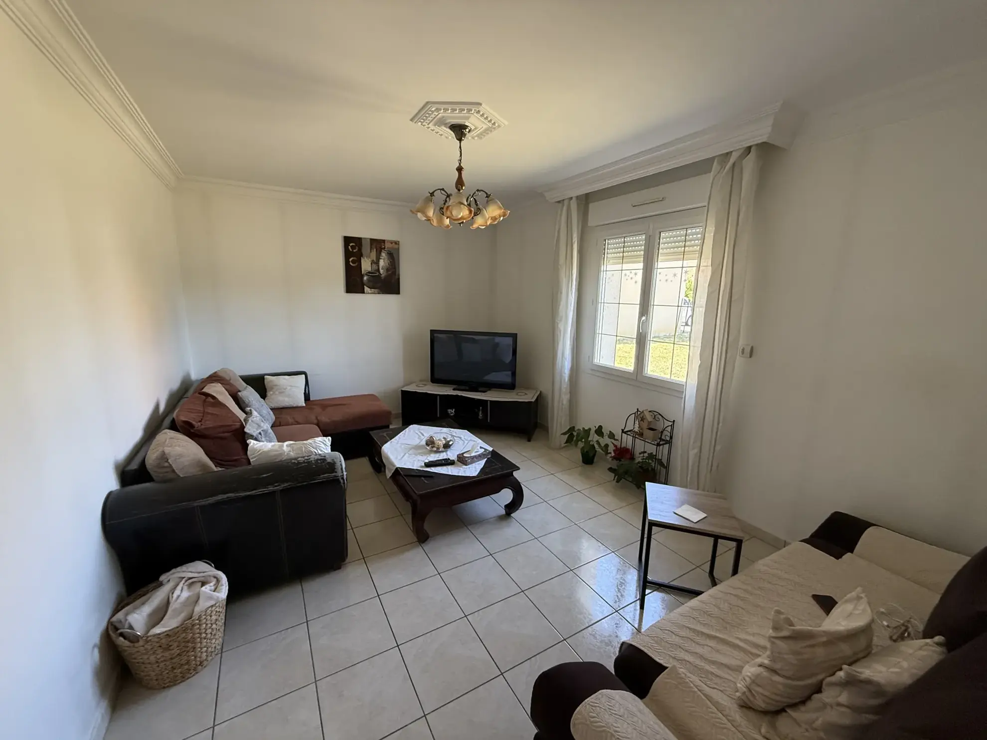 Maison de plain-pied 129 m² à Alençon avec 4 chambres et garage 