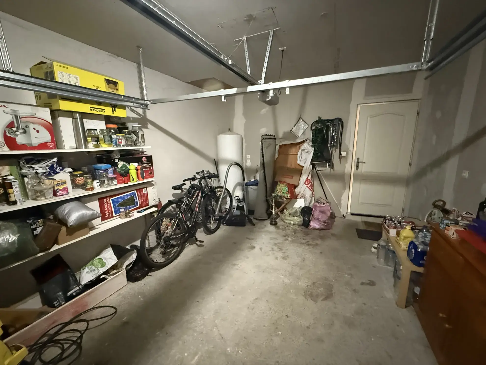 Maison de plain-pied 129 m² à Alençon avec 4 chambres et garage 