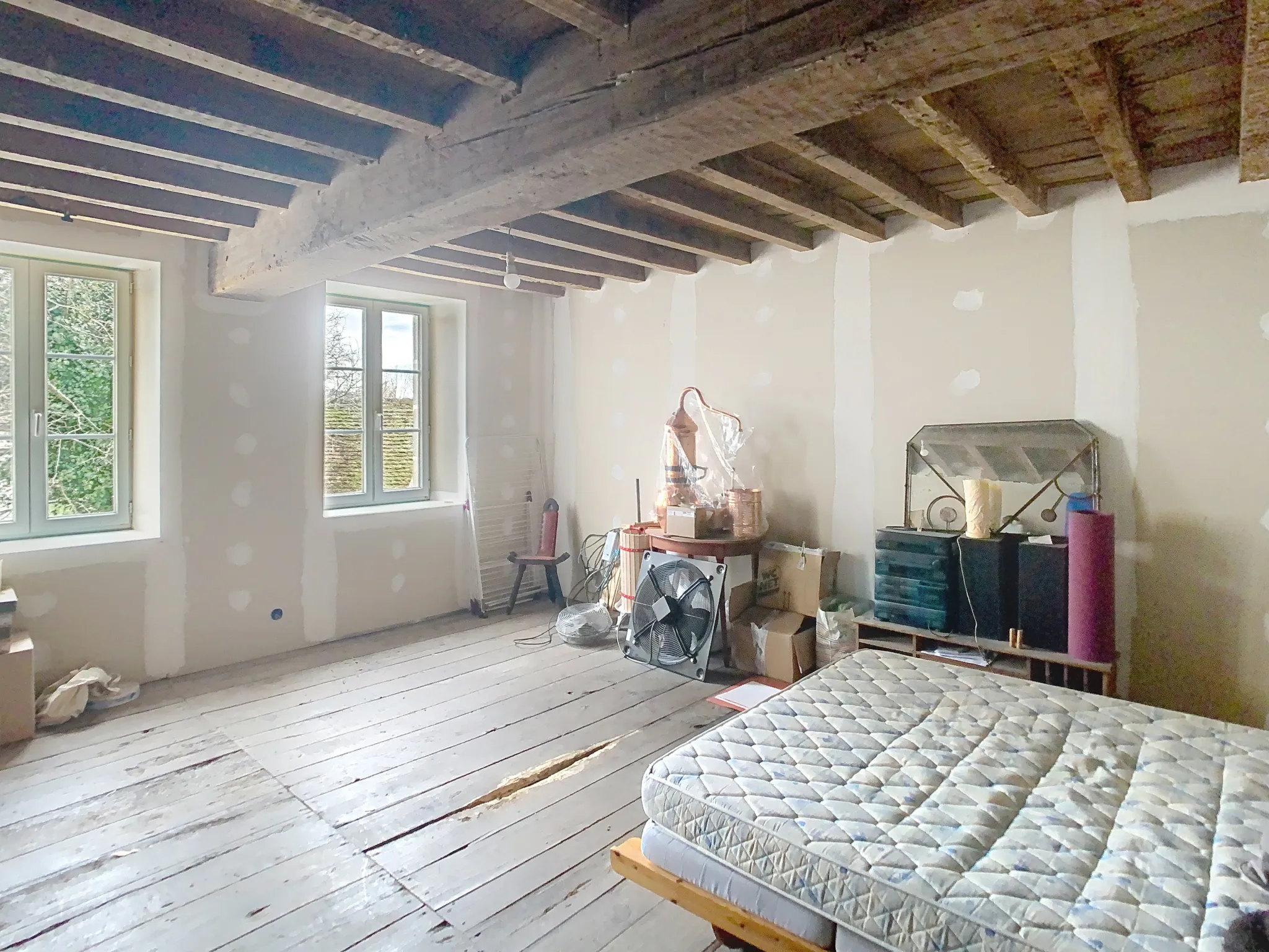 Maison de campagne avec grand terrain à proximité de Champagnat en Creuse 