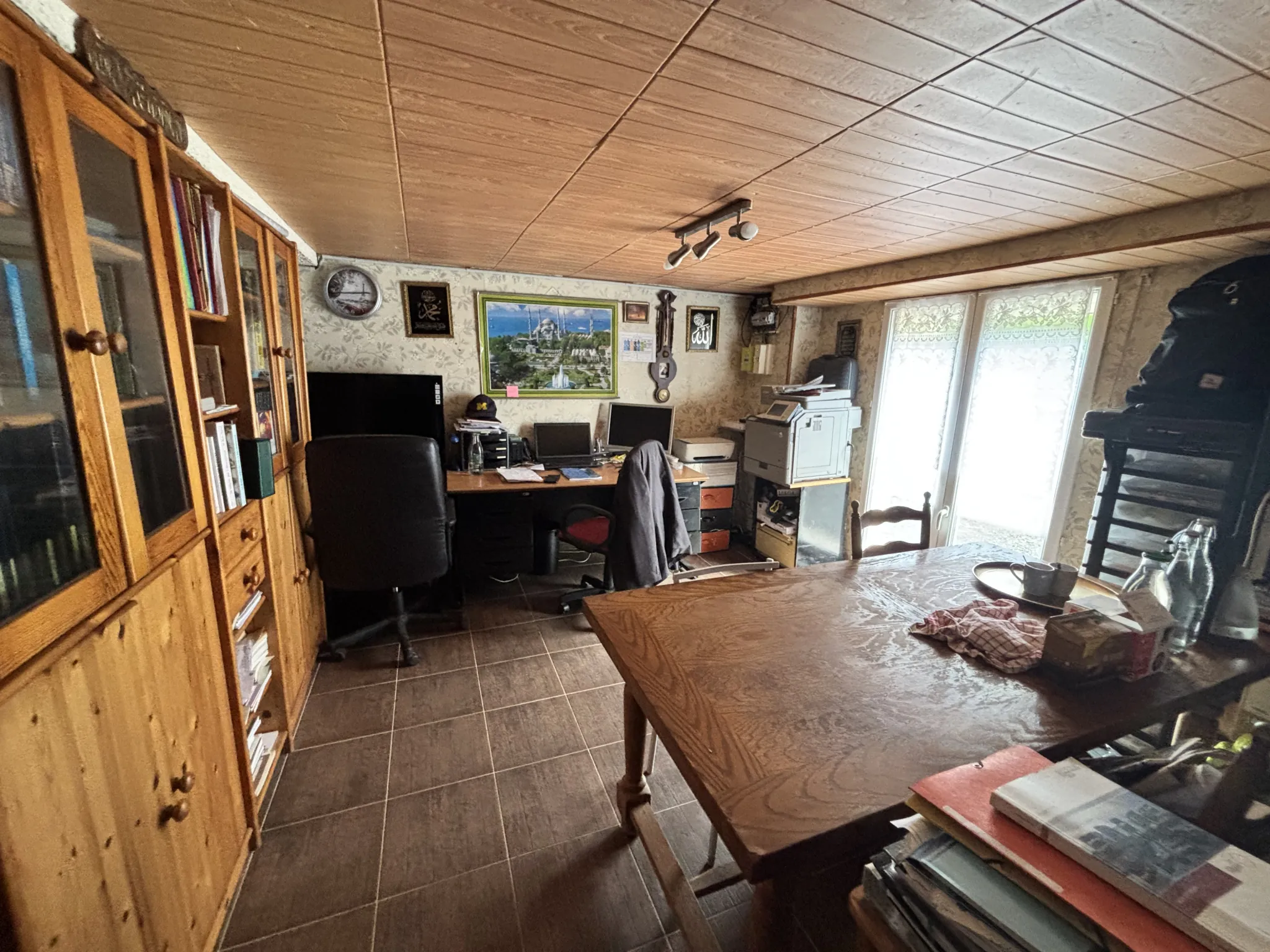 Maison à Egletons en Corrèze - 4 chambres, grand terrain, garage et proche écoles 