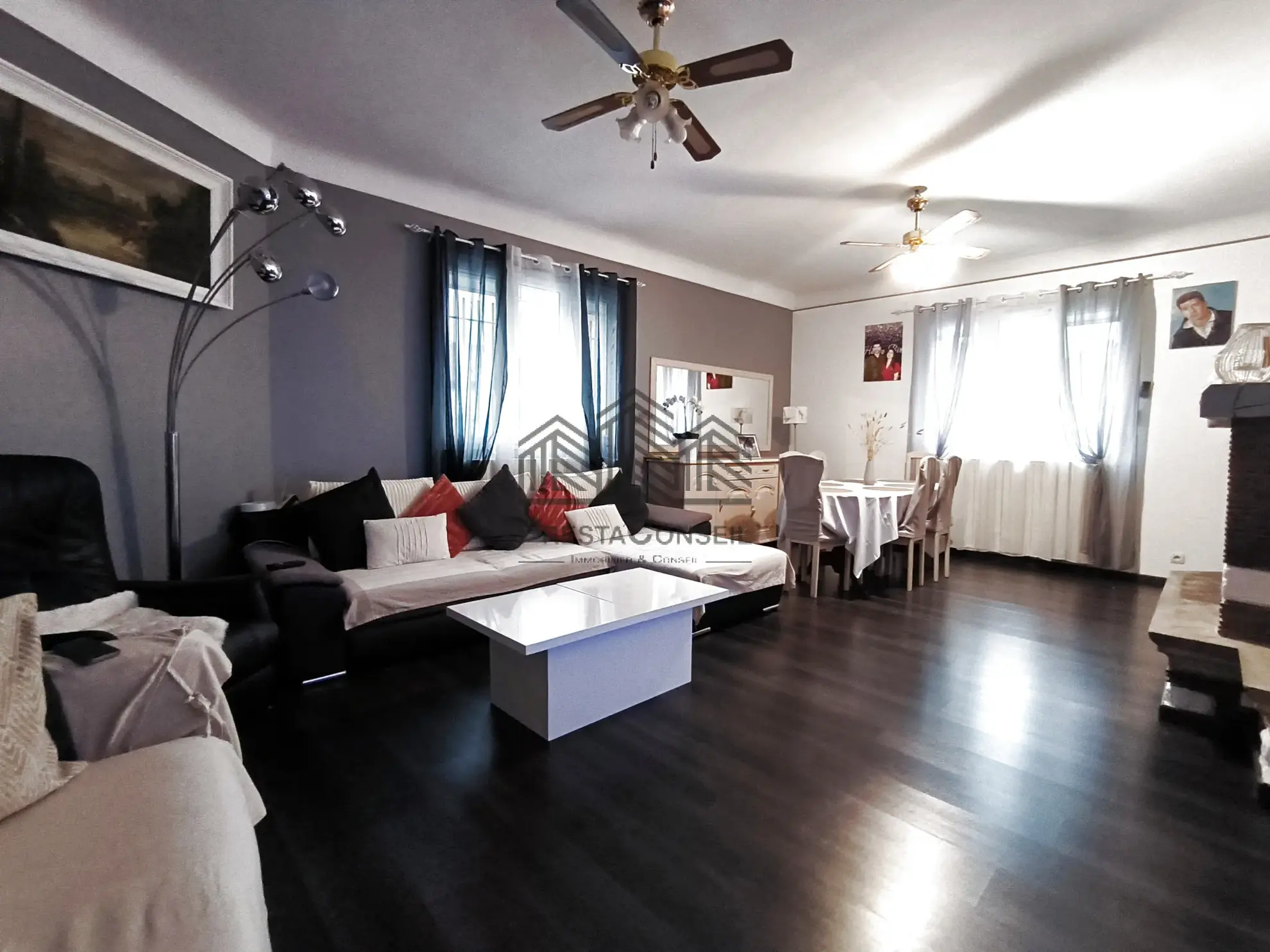 Maison 6 pièces de 170 m² à Elbeuf, confort et espace 