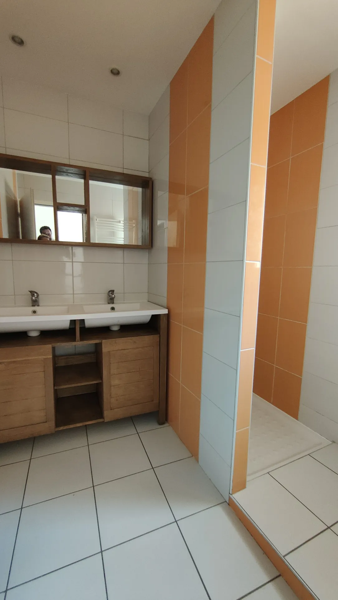 Charmante maison de village en pierre rénovée à Saint Macaire 