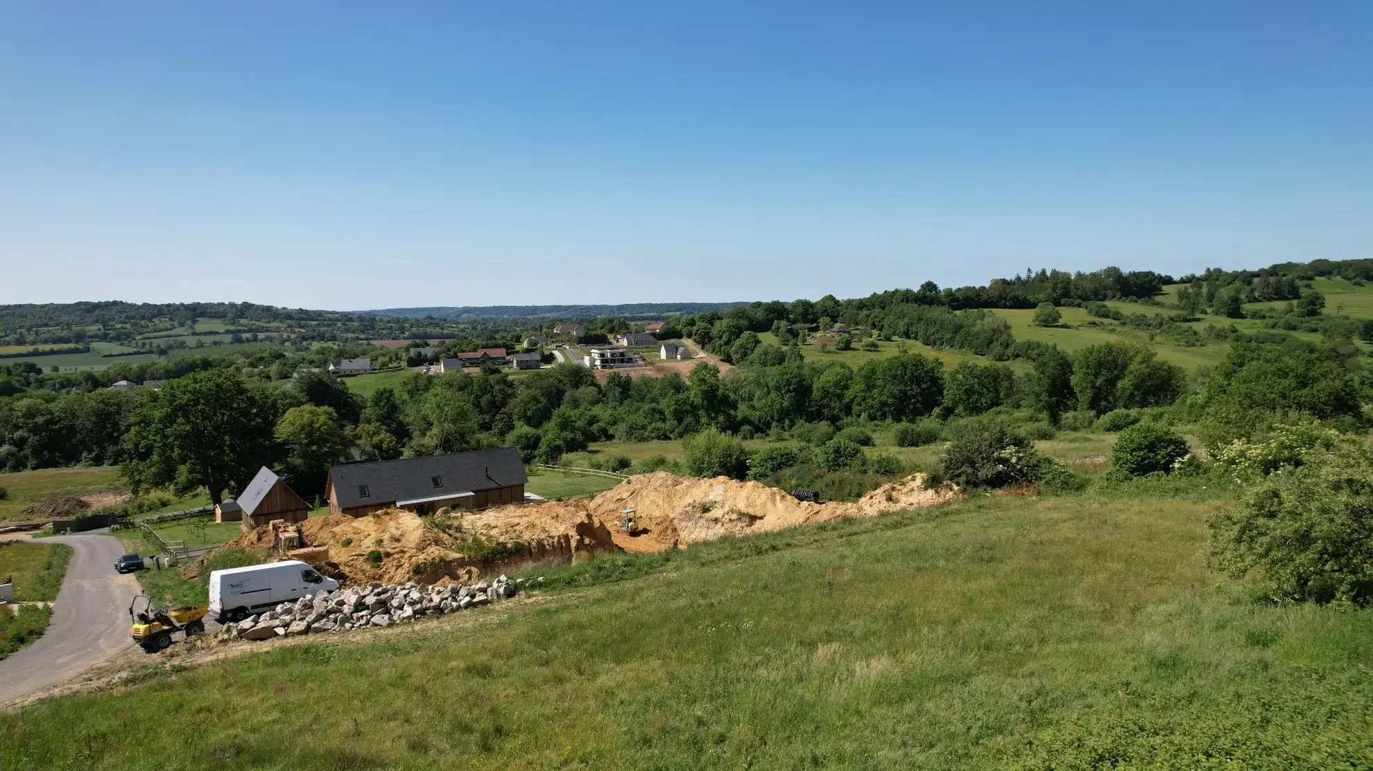 Magnifique terrain à bâtir proche de Pont l'Évêque avec vue sur la vallée 