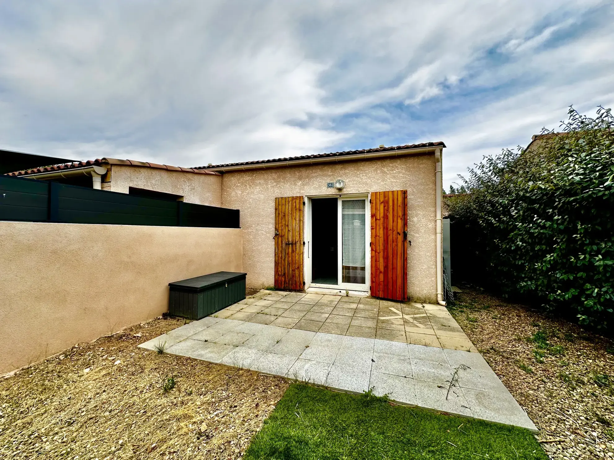 Villa T3 à Vic-la-Gardiole avec jardin, parking et proche plages 