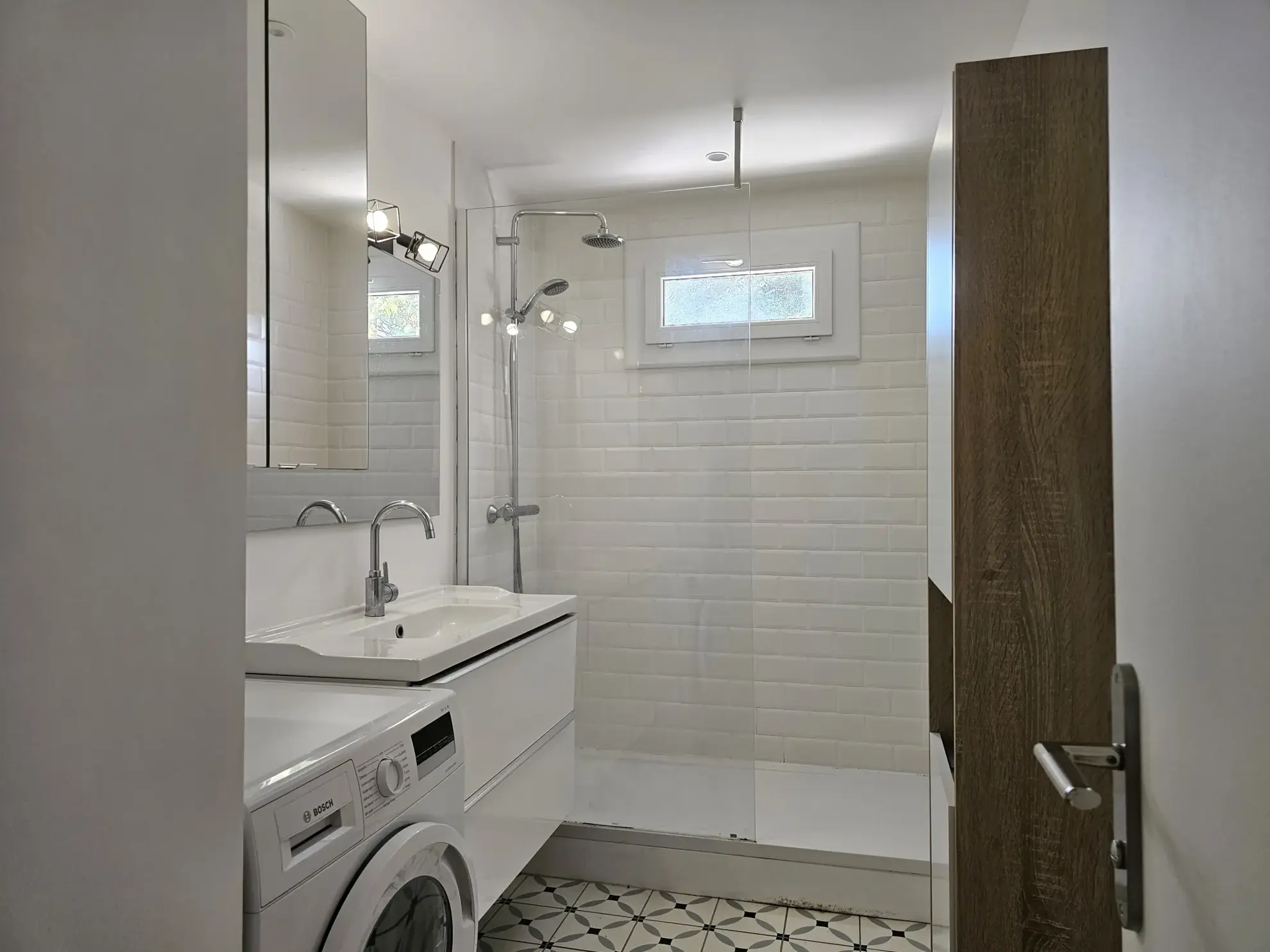 Appartement lumineux de 78m2 avec cave et stationnement à Clermont-Ferrand Montjuzet 