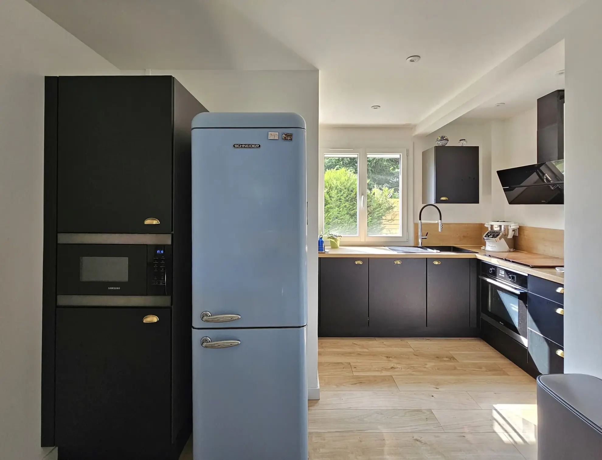 Appartement lumineux de 78m2 avec cave et stationnement à Clermont-Ferrand Montjuzet 